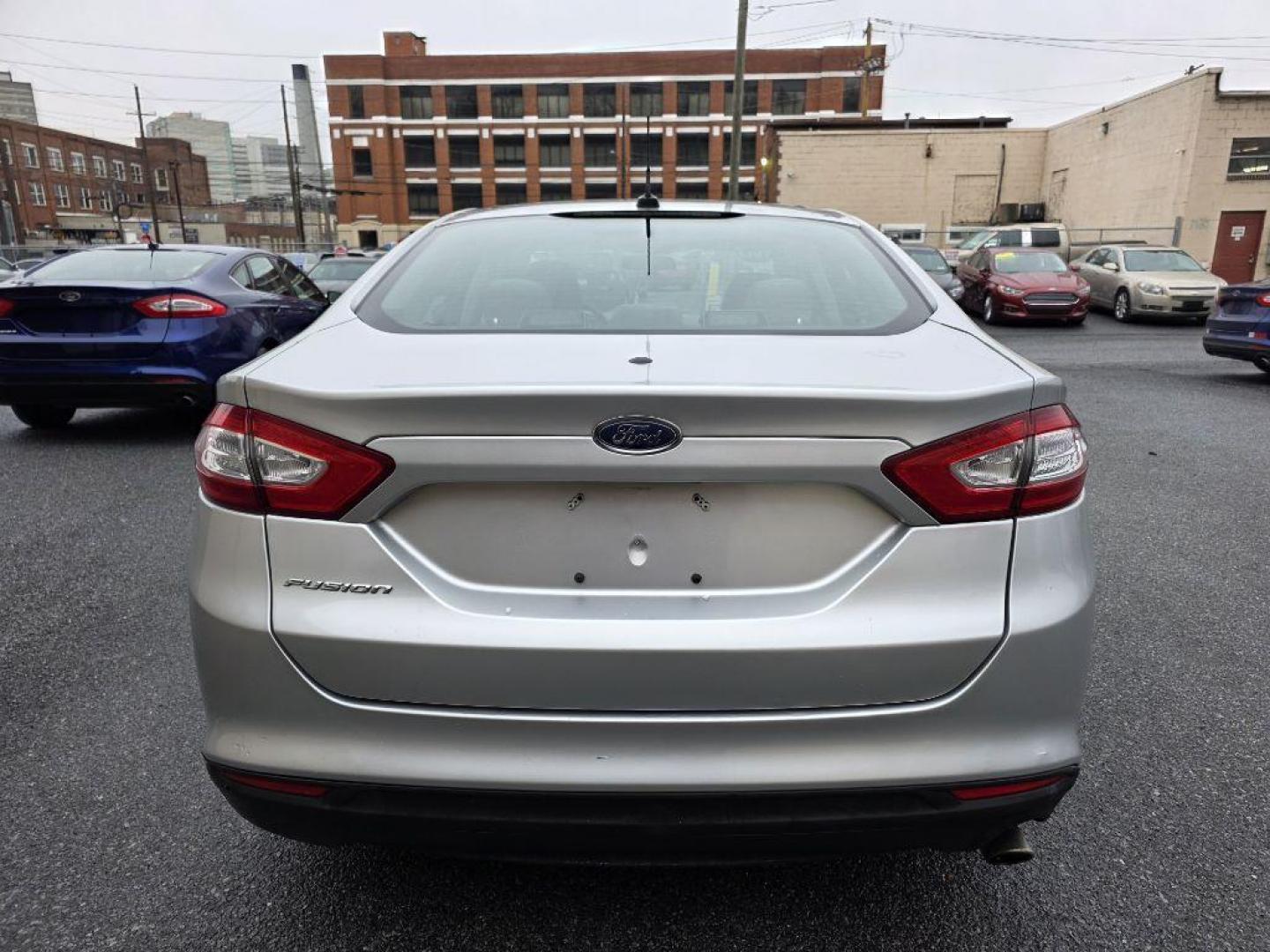 2013 SILVER FORD FUSION S (3FA6P0G72DR) with an 2.5L engine, Automatic transmission, located at 117 North Cameron Street, Harrisburg, PA, 17101, (717) 963-8962, 40.267021, -76.875351 - WE FINANCE!!! Good Credit/ Challenged Credit/ No Credit - ALL Trade-Ins Welcomed!!! APPLY ONLINE or CALL us TODAY ;) Please call us to discuss your cash and/or financing options. - Photo#3