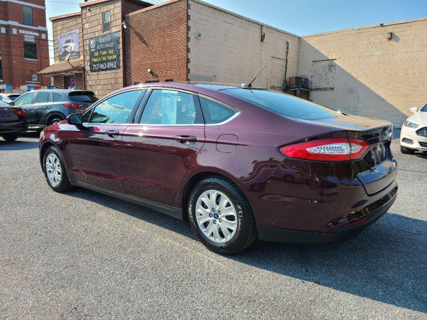 2013 MAROON FORD FUSION S (3FA6P0G76DR) with an 2.5L engine, Automatic transmission, located at 117 North Cameron Street, Harrisburg, PA, 17101, (717) 963-8962, 40.267021, -76.875351 - WE FINANCE!!! Good Credit/ Bad Credit/ No Credit - ALL Trade-Ins Welcomed!!! ***Guaranteed Credit Approval*** APPLY ONLINE or CALL us TODAY ;) Internet Prices and Marketplace Prices are SPECIAL discounted ***CASH DEALS*** Retail Prices are higher. Please call us to discuss your cash and finan - Photo#2