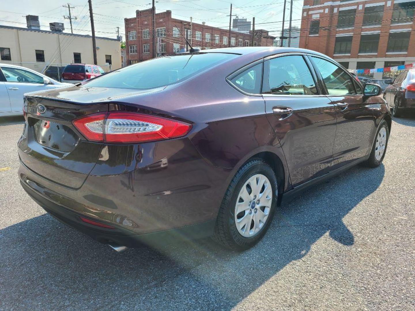 2013 MAROON FORD FUSION S (3FA6P0G76DR) with an 2.5L engine, Automatic transmission, located at 117 North Cameron Street, Harrisburg, PA, 17101, (717) 963-8962, 40.267021, -76.875351 - WE FINANCE!!! Good Credit/ Bad Credit/ No Credit - ALL Trade-Ins Welcomed!!! ***Guaranteed Credit Approval*** APPLY ONLINE or CALL us TODAY ;) Internet Prices and Marketplace Prices are SPECIAL discounted ***CASH DEALS*** Retail Prices are higher. Please call us to discuss your cash and finan - Photo#4