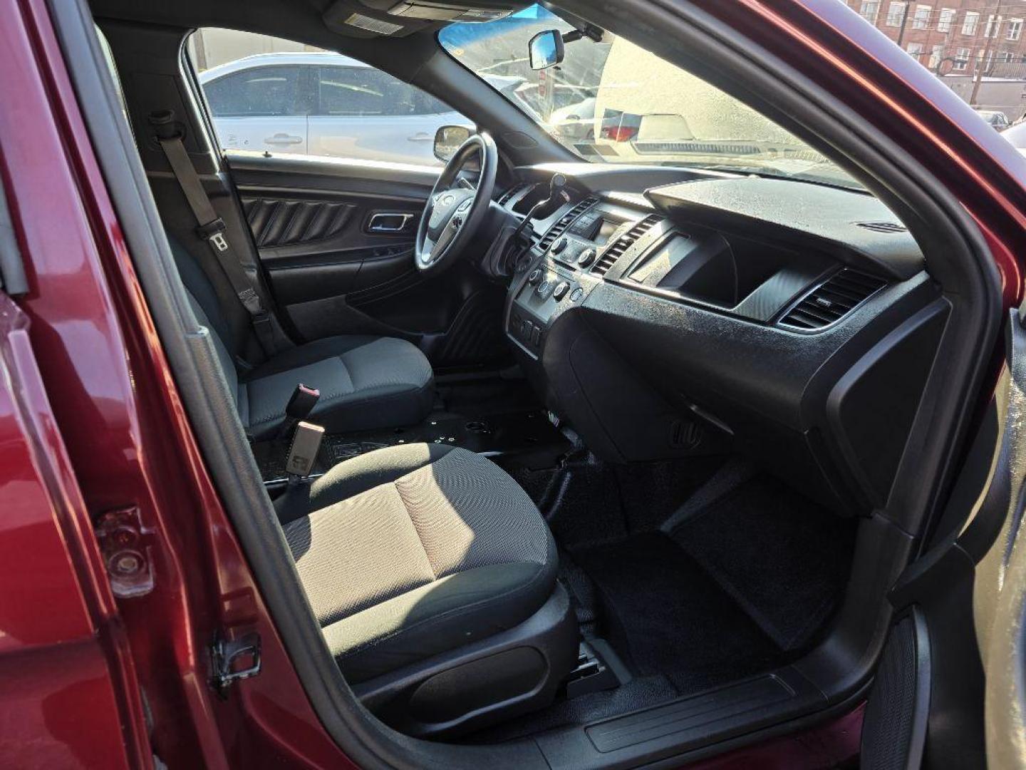 2013 BURG FORD TAURUS POLICE INTERCEPTOR (1FAHP2M87DG) with an 3.5L engine, Automatic transmission, located at 117 North Cameron Street, Harrisburg, PA, 17101, (717) 963-8962, 40.267021, -76.875351 - WE FINANCE!!! Good Credit/ Bad Credit/ No Credit - ALL Trade-Ins Welcomed!!! ***Guaranteed Credit Approval*** APPLY ONLINE or CALL us TODAY ;) Please call us to discuss your cash and financing options. - Photo#11