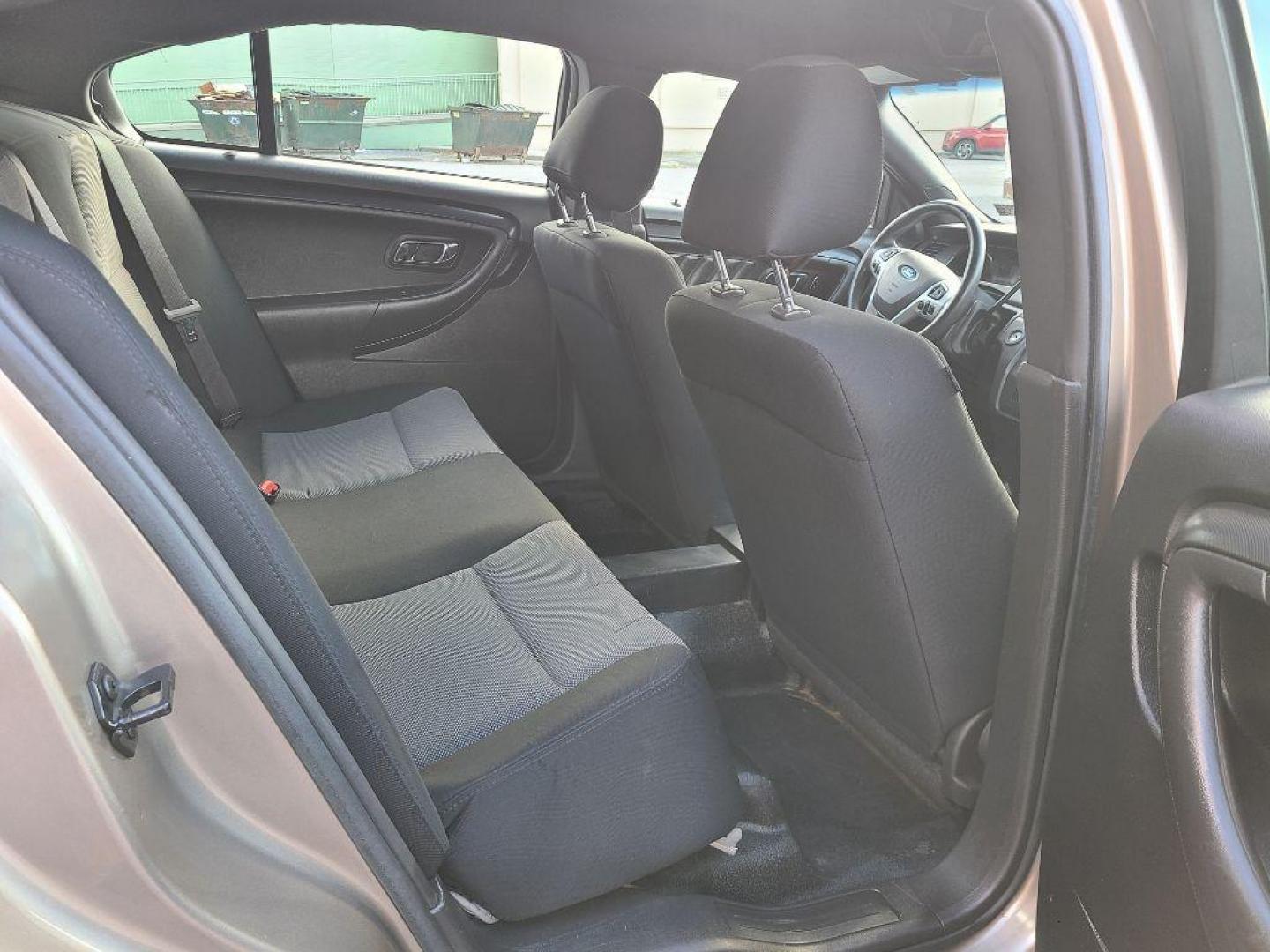 2013 GRAY FORD TAURUS POLICE INTERCEPTOR (1FAHP2M82DG) with an 3.5L engine, Automatic transmission, located at 117 North Cameron Street, Harrisburg, PA, 17101, (717) 963-8962, 40.267021, -76.875351 - WE FINANCE!!! Good Credit/ Bad Credit/ No Credit - ALL Trade-Ins Welcomed!!! ***Guaranteed Credit Approval*** APPLY ONLINE or CALL us TODAY ;) Please call us to discuss your cash and financing options. - Photo#10