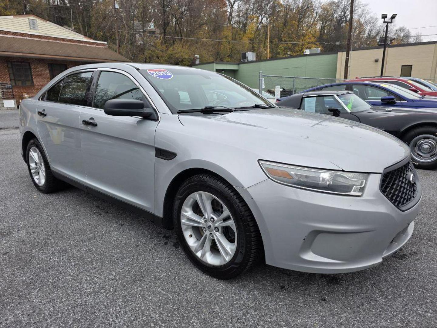 2013 SILVER FORD TAURUS POLICE INTERCEPTOR (1FAHP2M87DG) with an 3.5L engine, Automatic transmission, located at 117 North Cameron Street, Harrisburg, PA, 17101, (717) 963-8962, 40.267021, -76.875351 - WE FINANCE!!! Good Credit/ Bad Credit/ No Credit - ALL Trade-Ins Welcomed!!! ***Guaranteed Credit Approval*** APPLY ONLINE or CALL us TODAY ;) Please call us to discuss your cash and financing options. - Photo#7