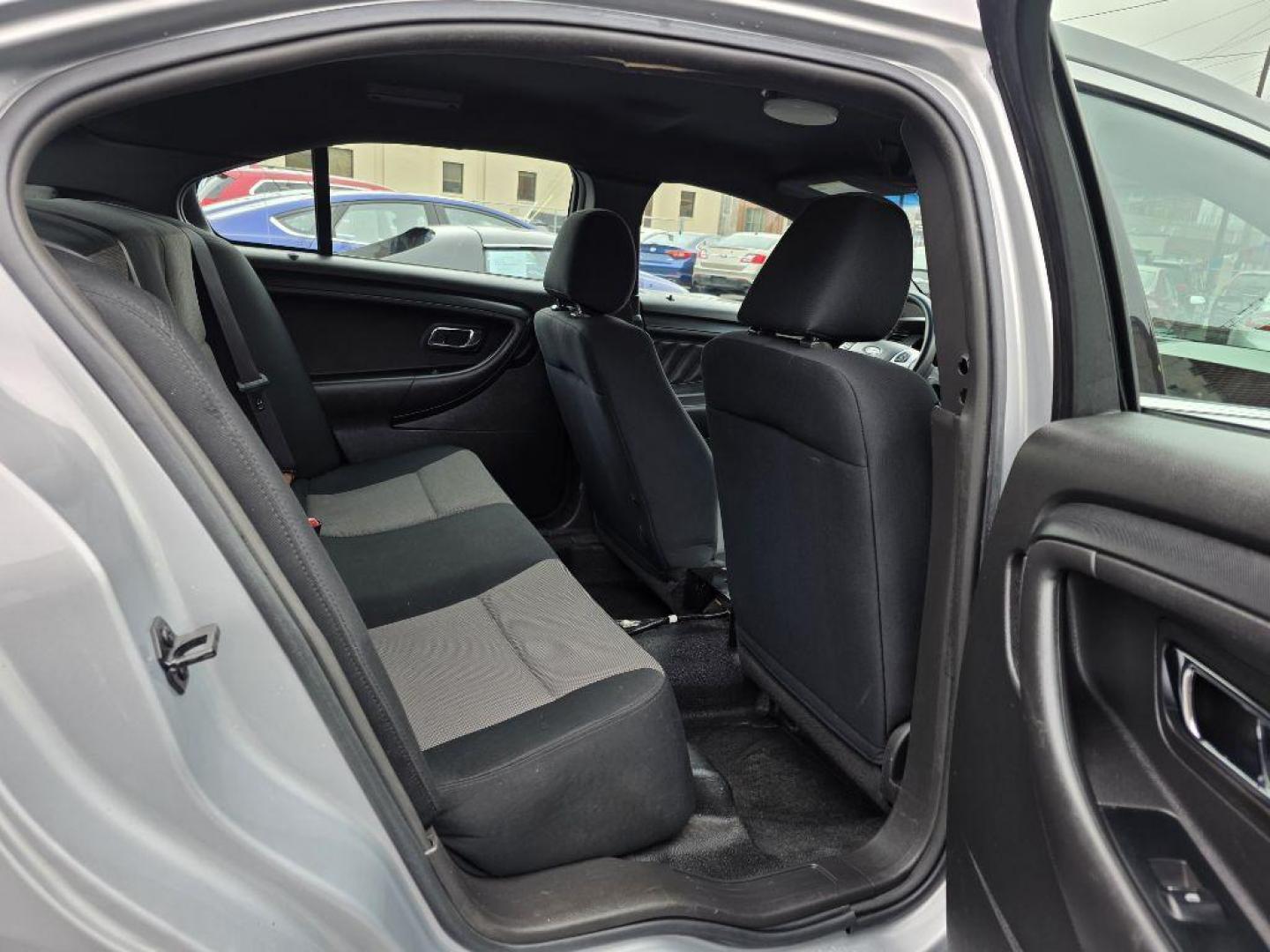 2013 SILVER FORD TAURUS POLICE INTERCEPTOR (1FAHP2M87DG) with an 3.5L engine, Automatic transmission, located at 117 North Cameron Street, Harrisburg, PA, 17101, (717) 963-8962, 40.267021, -76.875351 - WE FINANCE!!! Good Credit/ Bad Credit/ No Credit - ALL Trade-Ins Welcomed!!! ***Guaranteed Credit Approval*** APPLY ONLINE or CALL us TODAY ;) Please call us to discuss your cash and financing options. - Photo#10