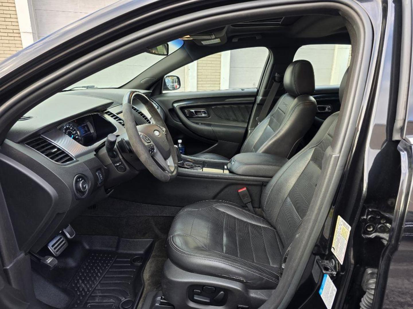 2013 BLACK FORD TAURUS SHO (1FAHP2KT5DG) with an 3.5L engine, Automatic transmission, located at 117 North Cameron Street, Harrisburg, PA, 17101, (717) 963-8962, 40.267021, -76.875351 - WE FINANCE!!! Good Credit/ Bad Credit/ No Credit - ALL Trade-Ins Welcomed!!! ***Guaranteed Credit Approval*** APPLY ONLINE or CALL us TODAY ;) Please call us to discuss your cash and financing options. - Photo#12