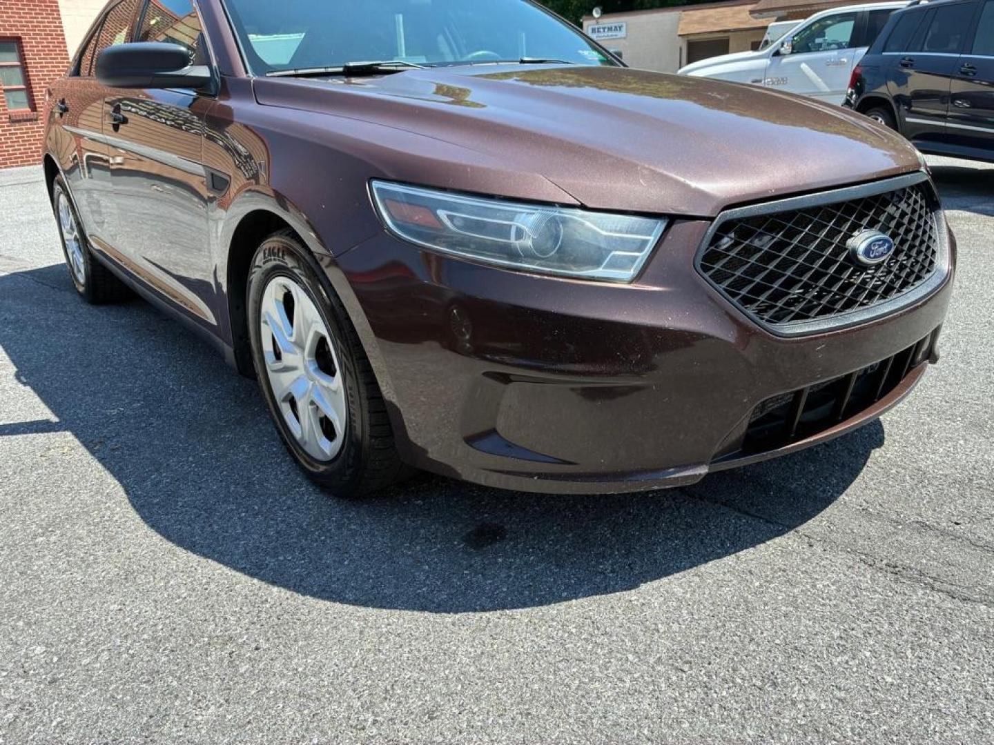 2013 BROWN FORD TAURUS POLICE INTERCEPTOR (1FAHP2M84DG) with an 3.5L engine, Automatic transmission, located at 117 North Cameron Street, Harrisburg, PA, 17101, (717) 963-8962, 40.267021, -76.875351 - WE FINANCE!!! MOST vehicles are available for financing. Good Credit/ Challenged Credit/ No Credit - ALL Trade-Ins Welcomed!!! APPLY ONLINE or CALL us TODAY Please call us to discuss your cash and/or financing options. Thanks for cheching our inventory! We're here to help. - Photo#6