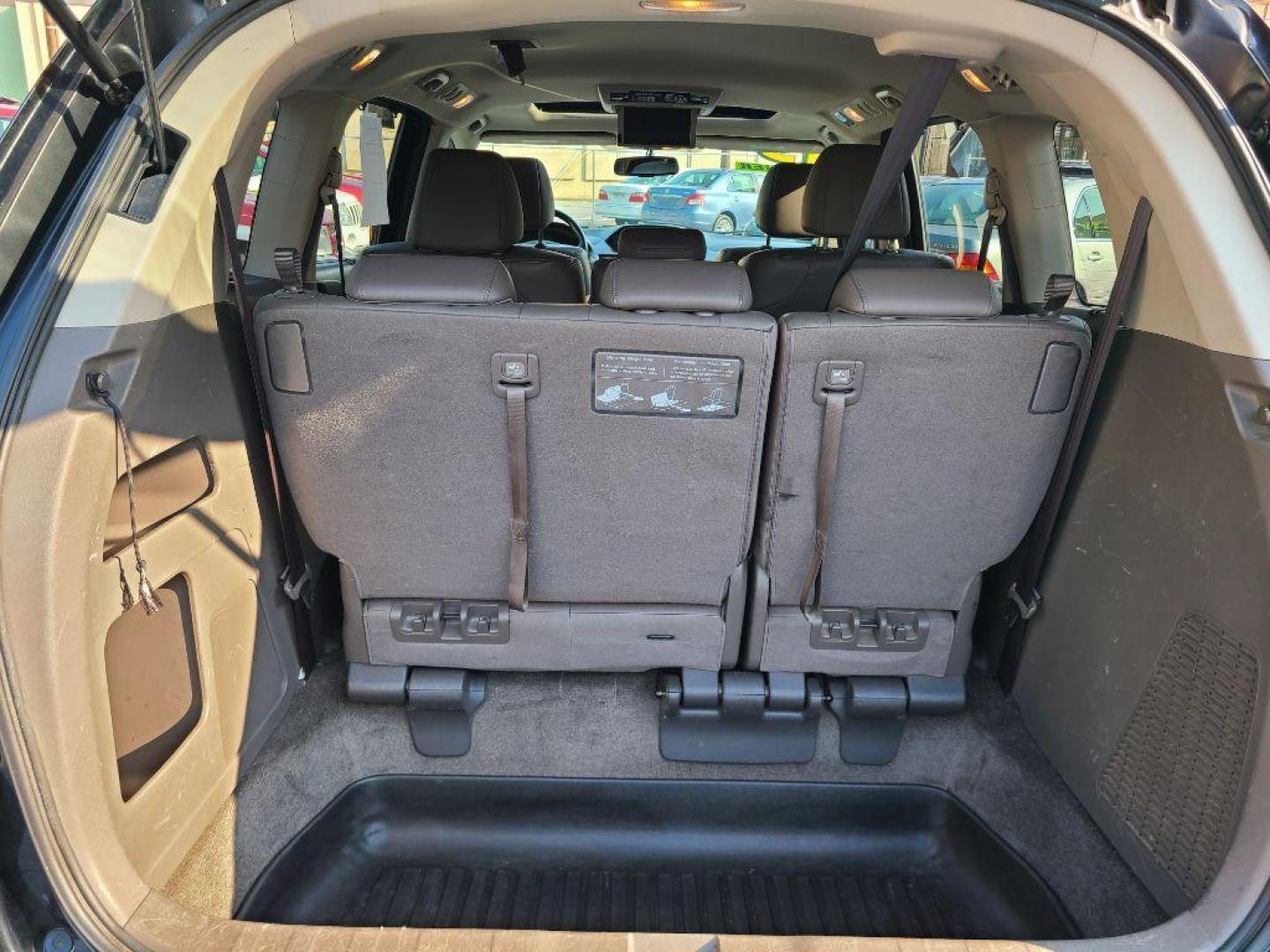 2013 BLACK HONDA ODYSSEY TOURING (5FNRL5H93DB) with an 3.5L engine, Automatic transmission, located at 117 North Cameron Street, Harrisburg, PA, 17101, (717) 963-8962, 40.267021, -76.875351 - Photo#16
