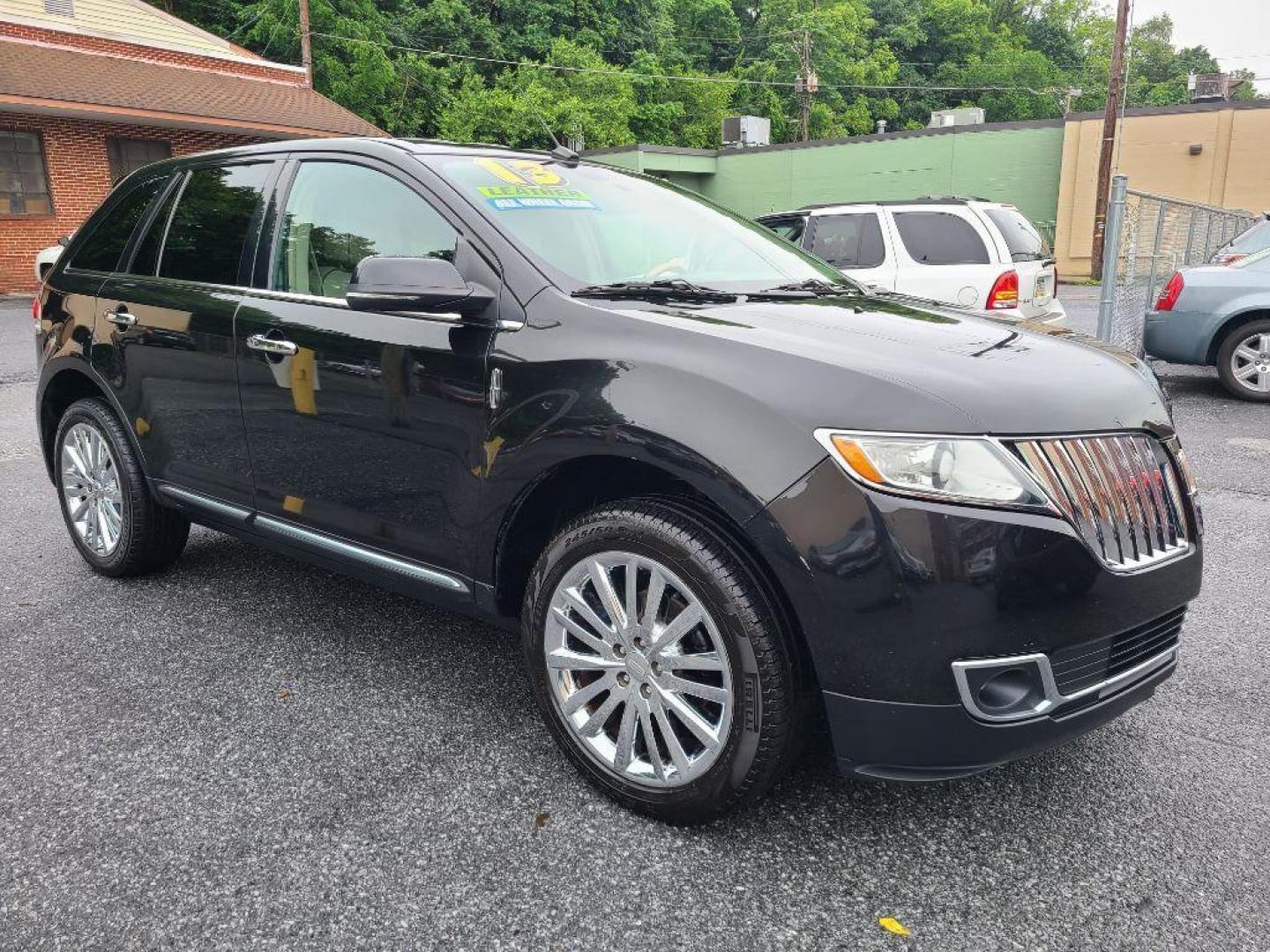 2013 BLACK LINCOLN MKX AWD (2LMDJ8JK4DB) with an 3.7L engine, Automatic transmission, located at 117 North Cameron Street, Harrisburg, PA, 17101, (717) 963-8962, 40.267021, -76.875351 - WE FINANCE!!! Good Credit/ Bad Credit/ No Credit - ALL Trade-Ins Welcomed!!! ***Guaranteed Credit Approval*** APPLY ONLINE or CALL us TODAY ;) Internet Prices and Marketplace Prices are SPECIAL discounted ***CASH DEALS*** Retail Prices are higher. Please call us to discuss your cash and finan - Photo#5