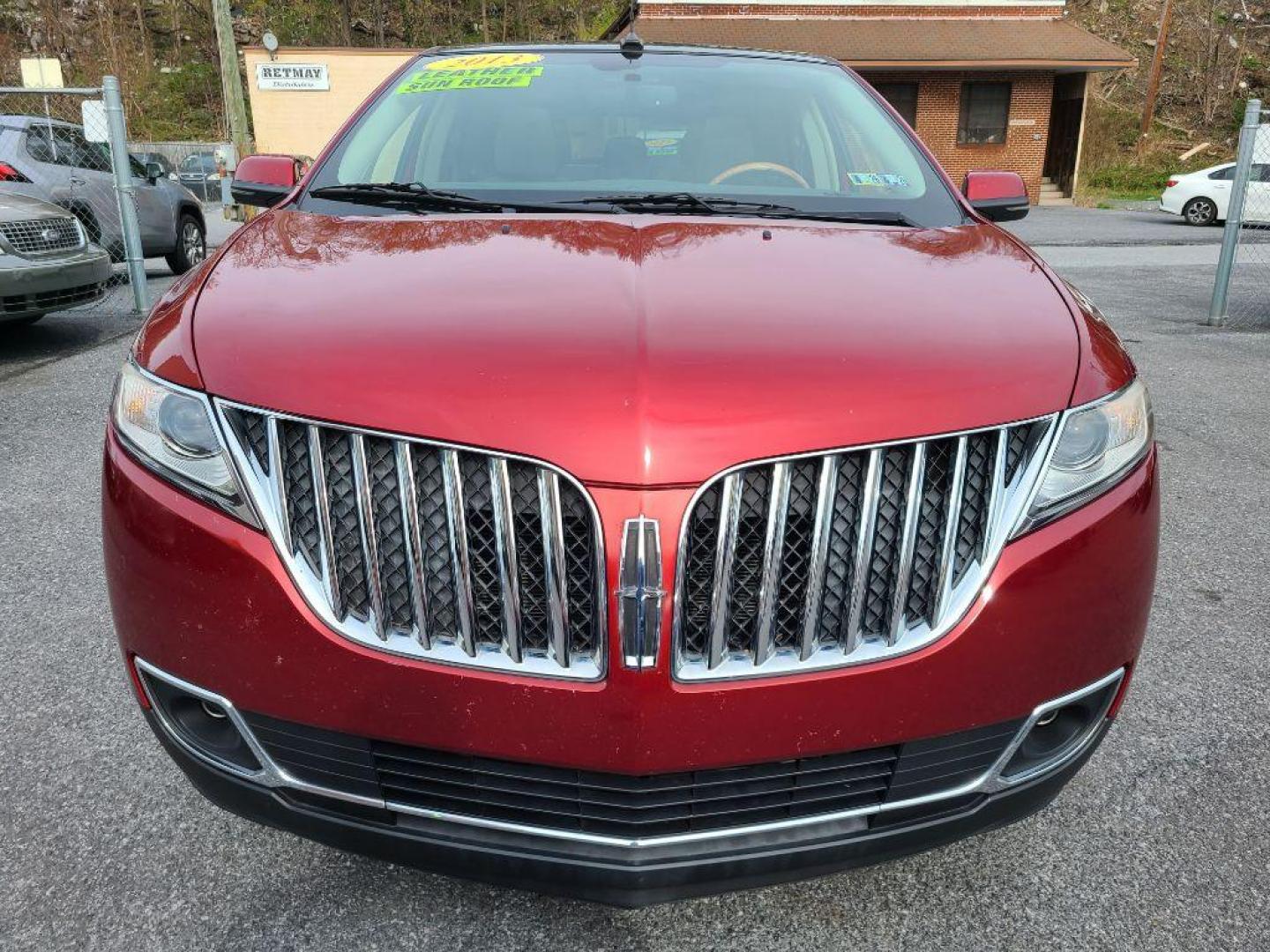 2013 RED LINCOLN MKX SUV (2LMDJ6JK6DB) with an 3.7L engine, Automatic transmission, located at 7981 Paxton Street, Harrisburg, PA, 17111, (717) 561-2926, 40.261490, -76.749229 - WE FINANCE!!! Good Credit/ Bad Credit/ No Credit - ALL Trade-Ins Welcomed!!! ***Guaranteed Credit Approval*** APPLY ONLINE or CALL us TODAY ;) Internet Prices and Marketplace Prices are SPECIAL discounted ***CASH DEALS*** Retail Prices are higher. Please call us to discuss your cash and finan - Photo#12