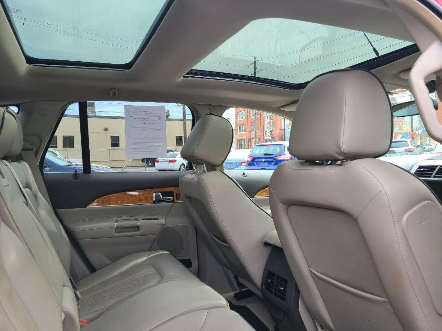 2013 RED LINCOLN MKX SUV (2LMDJ6JK6DB) with an 3.7L engine, Automatic transmission, located at 7981 Paxton Street, Harrisburg, PA, 17111, (717) 561-2926, 40.261490, -76.749229 - WE FINANCE!!! Good Credit/ Bad Credit/ No Credit - ALL Trade-Ins Welcomed!!! ***Guaranteed Credit Approval*** APPLY ONLINE or CALL us TODAY ;) Internet Prices and Marketplace Prices are SPECIAL discounted ***CASH DEALS*** Retail Prices are higher. Please call us to discuss your cash and finan - Photo#14