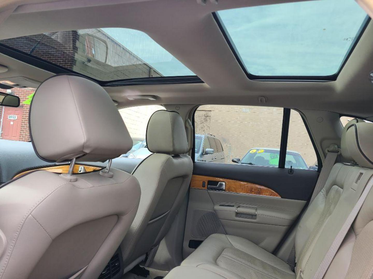 2013 RED LINCOLN MKX SUV (2LMDJ6JK6DB) with an 3.7L engine, Automatic transmission, located at 7981 Paxton Street, Harrisburg, PA, 17111, (717) 561-2926, 40.261490, -76.749229 - WE FINANCE!!! Good Credit/ Bad Credit/ No Credit - ALL Trade-Ins Welcomed!!! ***Guaranteed Credit Approval*** APPLY ONLINE or CALL us TODAY ;) Internet Prices and Marketplace Prices are SPECIAL discounted ***CASH DEALS*** Retail Prices are higher. Please call us to discuss your cash and finan - Photo#18