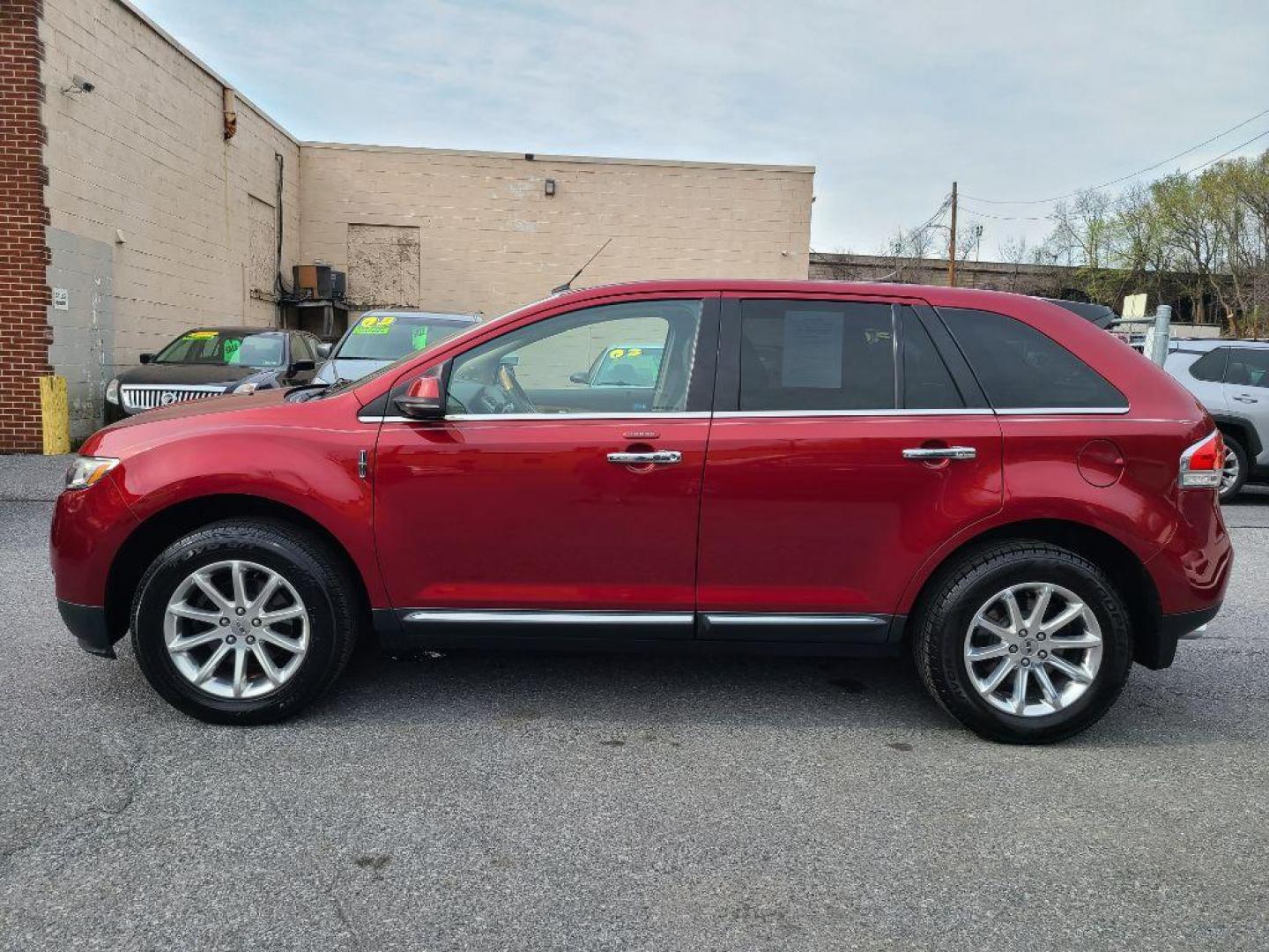 2013 RED LINCOLN MKX SUV (2LMDJ6JK6DB) with an 3.7L engine, Automatic transmission, located at 7981 Paxton Street, Harrisburg, PA, 17111, (717) 561-2926, 40.261490, -76.749229 - WE FINANCE!!! Good Credit/ Bad Credit/ No Credit - ALL Trade-Ins Welcomed!!! ***Guaranteed Credit Approval*** APPLY ONLINE or CALL us TODAY ;) Internet Prices and Marketplace Prices are SPECIAL discounted ***CASH DEALS*** Retail Prices are higher. Please call us to discuss your cash and finan - Photo#2