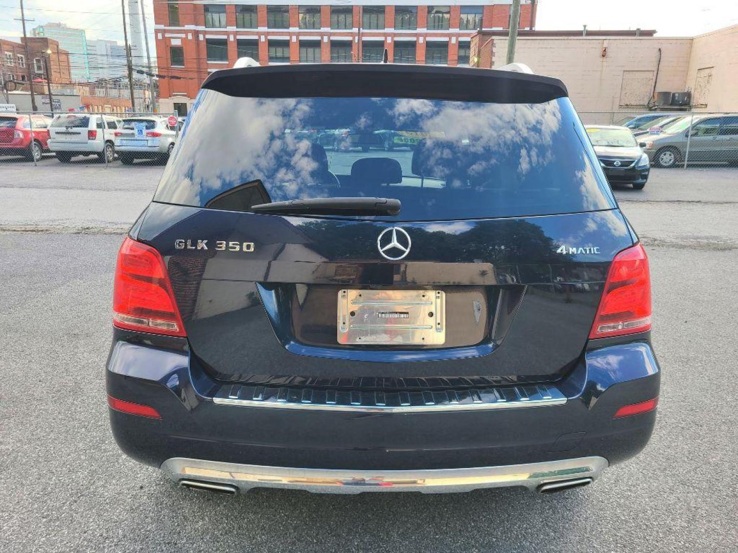2013 BLUE MERCEDES-BENZ GLK 350 4MATIC (WDCGG8JB8DG) with an 3.5L engine, Automatic transmission, located at 7981 Paxton Street, Harrisburg, PA, 17111, (717) 561-2926, 40.261490, -76.749229 - WE FINANCE!!! Good Credit/ Bad Credit/ No Credit - ALL Trade-Ins Welcomed!!! ***Guaranteed Credit Approval*** APPLY ONLINE or CALL us TODAY ;) Internet Prices and Marketplace Prices are SPECIAL discounted ***CASH DEALS*** Retail Prices are higher. Please call us to discuss your cash and finan - Photo#3