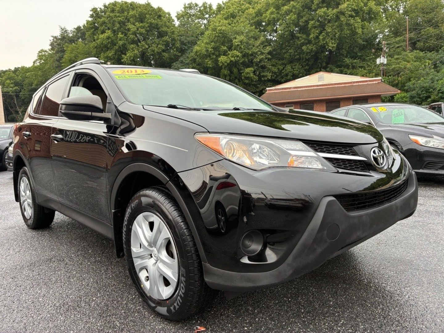 2013 BLACK TOYOTA RAV4 LE (2T3BFREV3DW) with an 2.5L engine, Automatic transmission, located at 117 North Cameron Street, Harrisburg, PA, 17101, (717) 963-8962, 40.267021, -76.875351- Photo#6