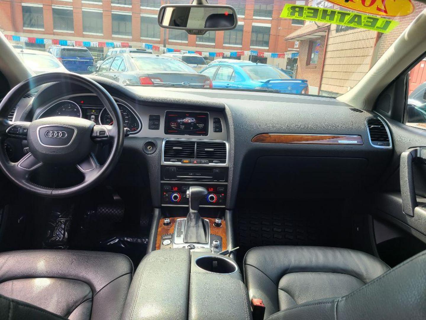 2014 BLACK AUDI Q7 PREMIUM PLUS (WA1LGAFE0ED) with an 3.0L engine, Automatic transmission, located at 117 North Cameron Street, Harrisburg, PA, 17101, (717) 963-8962, 40.267021, -76.875351 - WE FINANCE!!! Good Credit/ Bad Credit/ No Credit - ALL Trade-Ins Welcomed!!! ***Guaranteed Credit Approval*** APPLY ONLINE or CALL us TODAY ;) Internet Prices and Marketplace Prices are SPECIAL discounted ***CASH DEALS*** Retail Prices are higher. Please call us to discuss your cash and finan - Photo#10