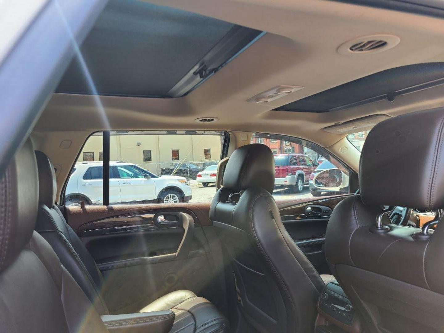 2014 WHITE BUICK ENCLAVE LEATHER (5GAKVBKD6EJ) with an 3.6L engine, Automatic transmission, located at 117 North Cameron Street, Harrisburg, PA, 17101, (717) 963-8962, 40.267021, -76.875351 - WE FINANCE!!! Good Credit/ Bad Credit/ No Credit - ALL Trade-Ins Welcomed!!! ***Guaranteed Credit Approval*** APPLY ONLINE or CALL us TODAY ;) Internet Prices and Marketplace Prices are SPECIAL discounted ***CASH DEALS*** Retail Prices are higher. Please call us to discuss your cash and finan - Photo#8