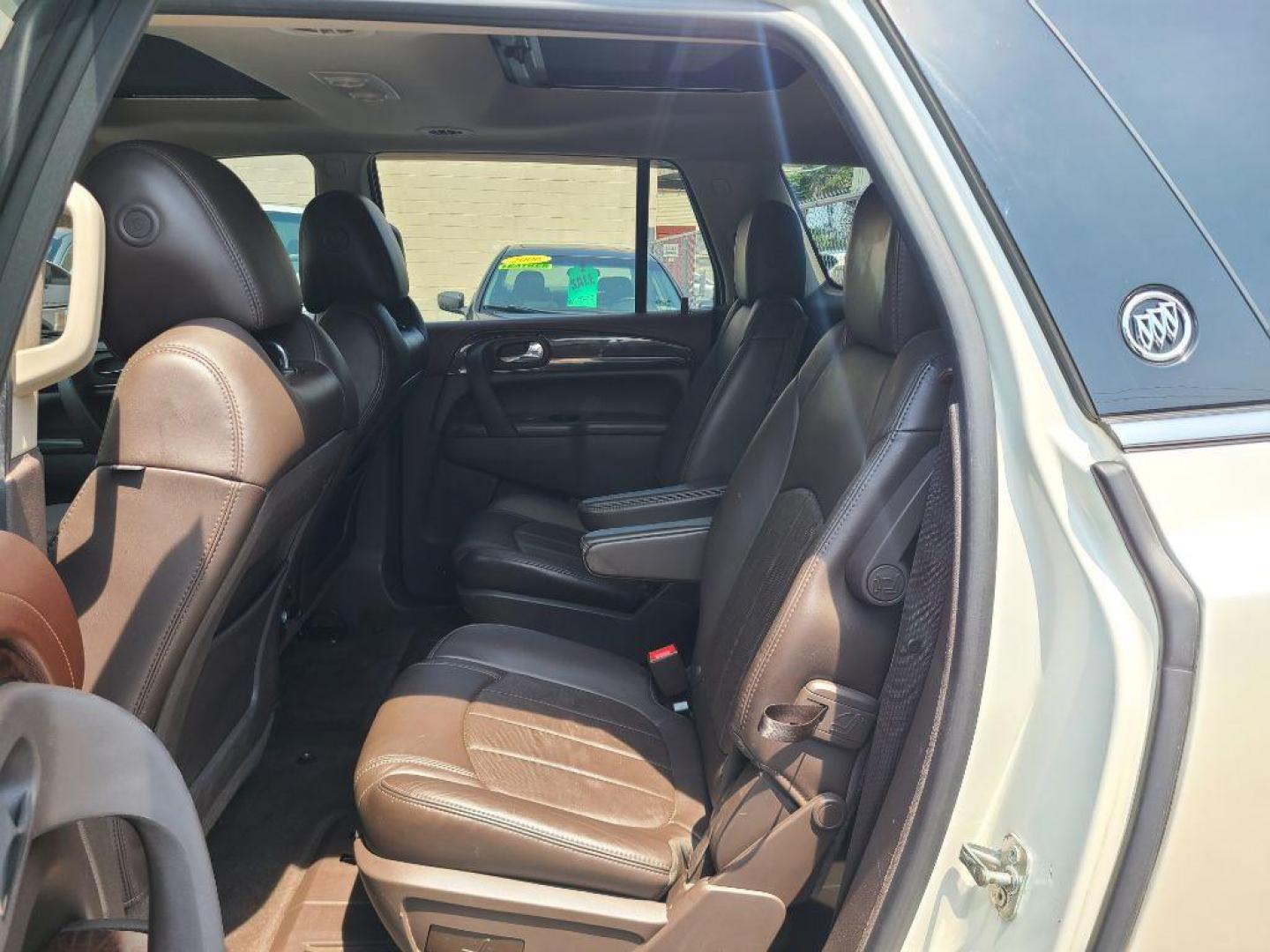 2014 WHITE BUICK ENCLAVE LEATHER (5GAKVBKD6EJ) with an 3.6L engine, Automatic transmission, located at 117 North Cameron Street, Harrisburg, PA, 17101, (717) 963-8962, 40.267021, -76.875351 - WE FINANCE!!! Good Credit/ Bad Credit/ No Credit - ALL Trade-Ins Welcomed!!! ***Guaranteed Credit Approval*** APPLY ONLINE or CALL us TODAY ;) Internet Prices and Marketplace Prices are SPECIAL discounted ***CASH DEALS*** Retail Prices are higher. Please call us to discuss your cash and finan - Photo#16