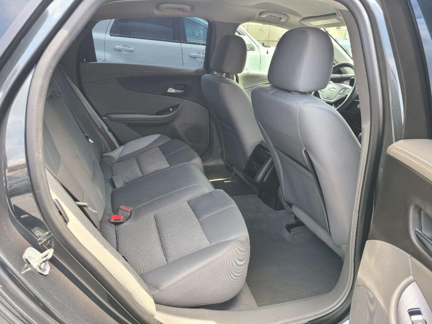 2014 GRAY CHEVROLET IMPALA LS (2G11Y5SL9E9) with an 2.5L engine, Automatic transmission, located at 117 North Cameron Street, Harrisburg, PA, 17101, (717) 963-8962, 40.267021, -76.875351 - WE FINANCE!!! Good Credit/ Bad Credit/ No Credit - ALL Trade-Ins Welcomed!!! ***Guaranteed Credit Approval*** APPLY ONLINE or CALL us TODAY ;) Internet Prices and Marketplace Prices are SPECIAL discounted ***CASH DEALS*** Retail Prices are higher. Please call us to discuss your cash and finan - Photo#10