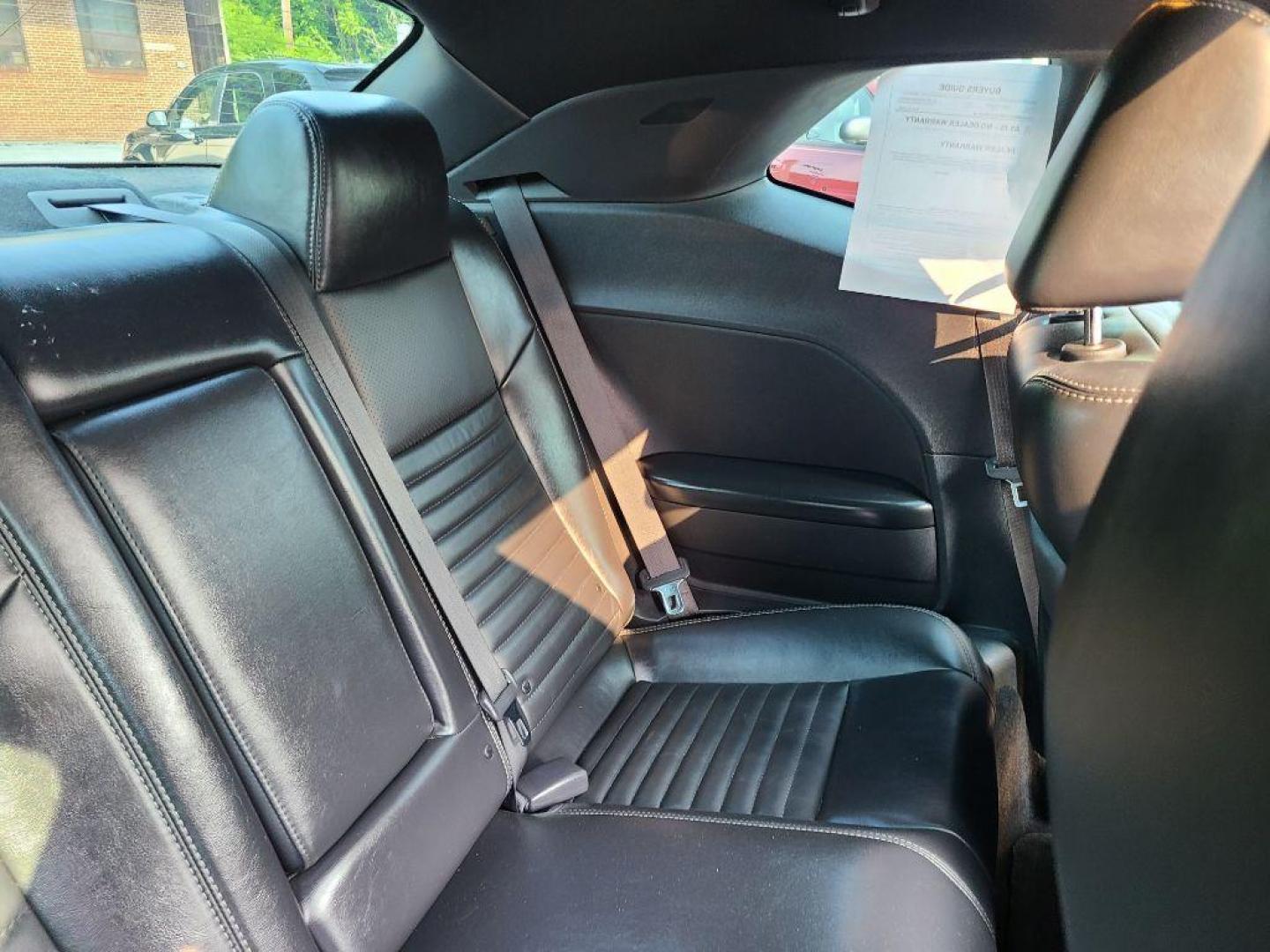 2014 WHITE DODGE CHALLENGER SXT (2C3CDYAG2EH) with an 3.6L engine, Automatic transmission, located at 117 North Cameron Street, Harrisburg, PA, 17101, (717) 963-8962, 40.267021, -76.875351 - WE FINANCE!!! Good Credit/ Bad Credit/ No Credit - ALL Trade-Ins Welcomed!!! ***Guaranteed Credit Approval*** APPLY ONLINE or CALL us TODAY ;) Internet Prices and Marketplace Prices are SPECIAL discounted ***CASH DEALS*** Retail Prices are higher. Please call us to discuss your cash and finan - Photo#11