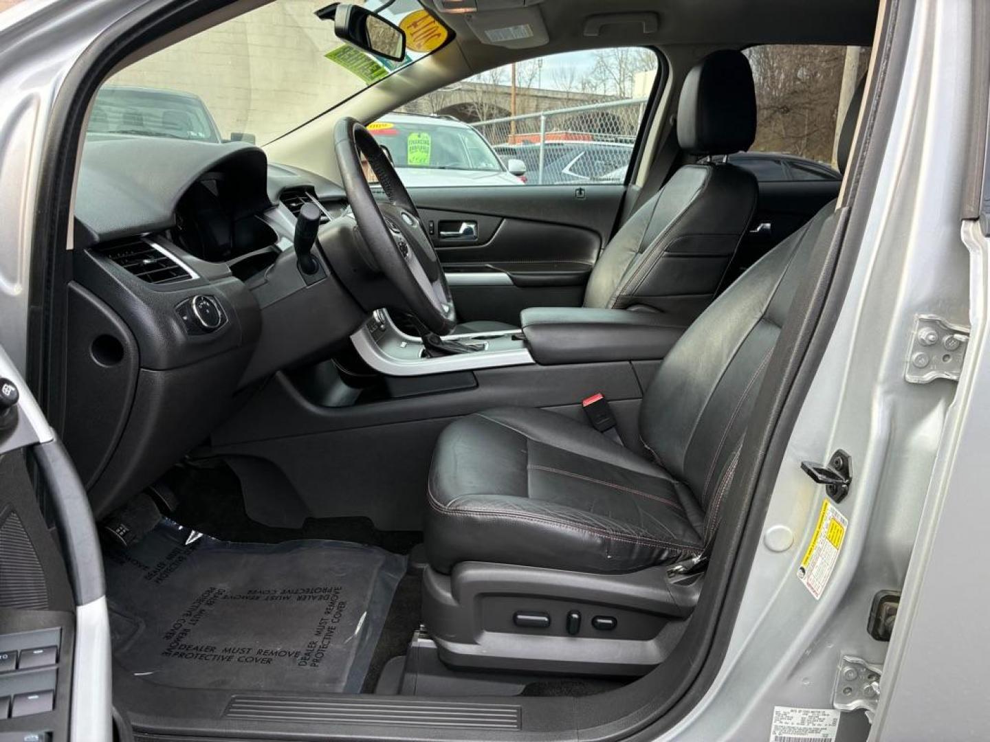 2014 SILVER FORD EDGE SEL (2FMDK4JC5EB) with an 3.5L engine, Automatic transmission, located at 117 North Cameron Street, Harrisburg, PA, 17101, (717) 963-8962, 40.267021, -76.875351 - WE FINANCE!!! Good Credit/ Challenged Credit/ No Credit - ALL Trade-Ins Welcomed!!! APPLY ONLINE or CALL us TODAY ;) Please call us to discuss your cash and/or financing options. - Photo#13