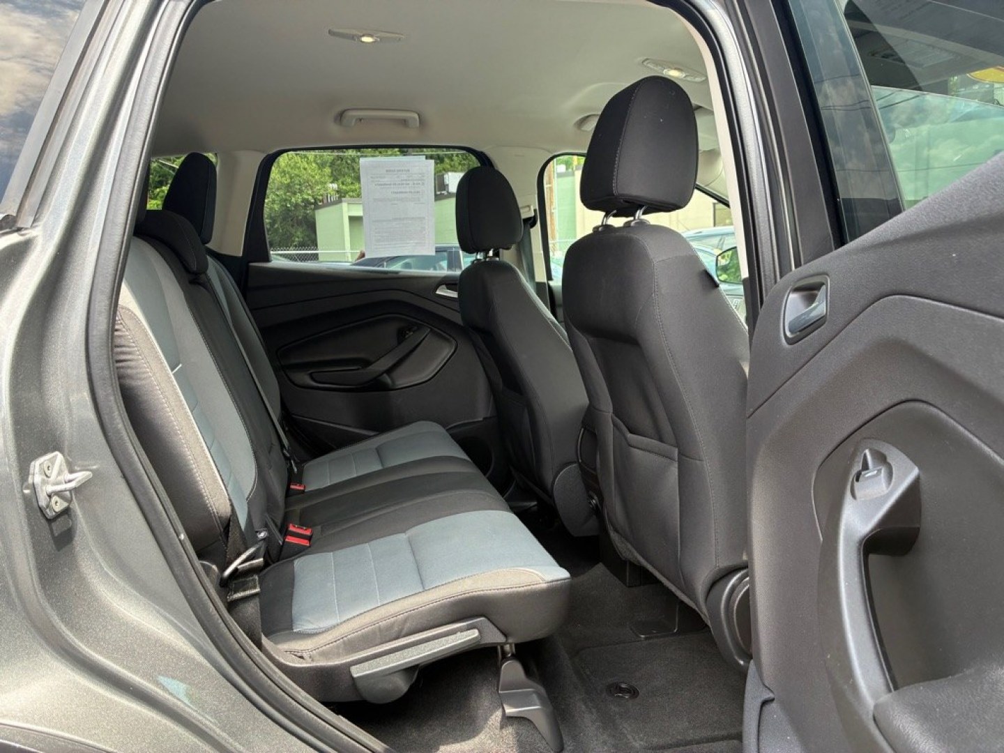 2014 GREY FORD ESCAPE SE (1FMCU0GX3EU) with an 1.6L engine, Automatic transmission, located at 117 North Cameron Street, Harrisburg, PA, 17101, (717) 963-8962, 40.267021, -76.875351 - WE FINANCE!!! MOST vehicles are available for financing. Good Credit/ Challenged Credit/ No Credit - ALL Trade-Ins Welcomed!!! APPLY ONLINE or CALL us TODAY Please call us to discuss your cash and/or financing options. Thanks for checking our inventory! We're here to help.- Photo#9