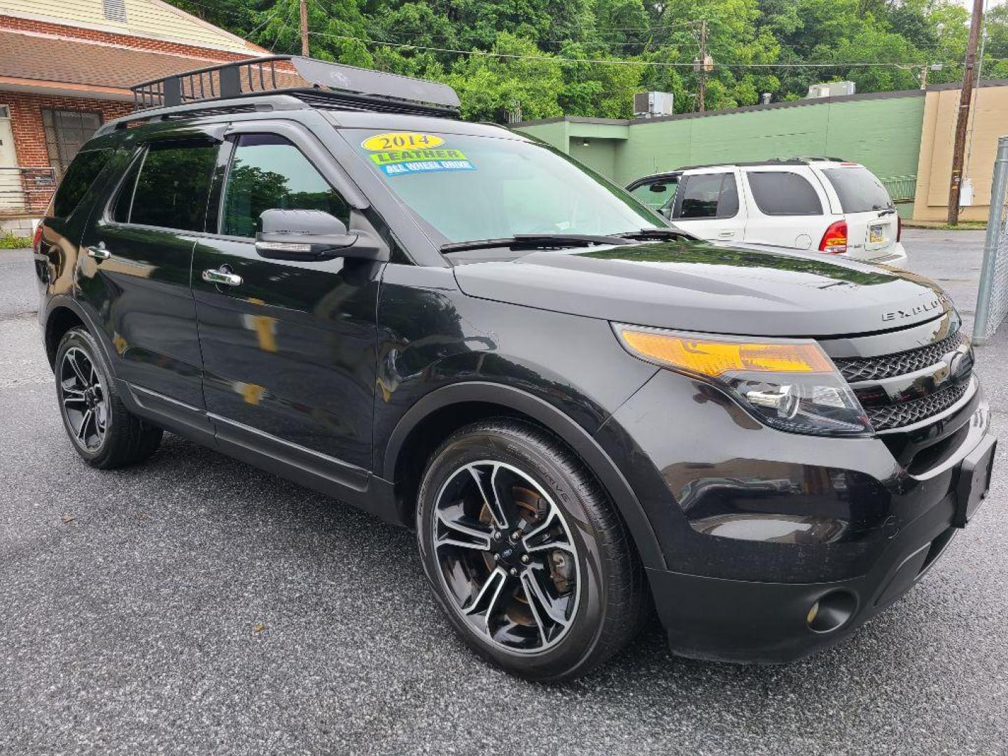 2014 BLACK FORD EXPLORER SPORT (1FM5K8GT5EG) with an 3.5L engine, Automatic transmission, located at 117 North Cameron Street, Harrisburg, PA, 17101, (717) 963-8962, 40.267021, -76.875351 - WE FINANCE!!! Good Credit/ Bad Credit/ No Credit - ALL Trade-Ins Welcomed!!! ***Guaranteed Credit Approval*** APPLY ONLINE or CALL us TODAY ;) Internet Prices and Marketplace Prices are SPECIAL discounted ***CASH DEALS*** Retail Prices are higher. Please call us to discuss your cash and finan - Photo#6