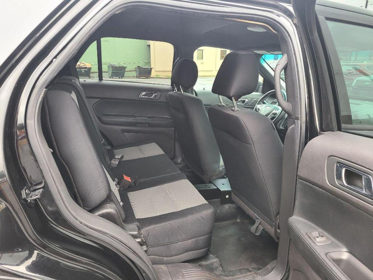 2014 BLACK FORD EXPLORER POLICE INTERCEPTOR (1FM5K8ARXEG) with an 3.7L engine, Automatic transmission, located at 7981 Paxton Street, Harrisburg, PA, 17111, (717) 561-2926, 40.261490, -76.749229 - WE FINANCE!!! Good Credit/ Bad Credit/ No Credit - ALL Trade-Ins Welcomed!!! ***Guaranteed Credit Approval*** APPLY ONLINE or CALL us TODAY ;) Internet Prices and Marketplace Prices are SPECIAL discounted ***CASH DEALS*** Retail Prices are higher. Please call us to discuss your cash and finan - Photo#10