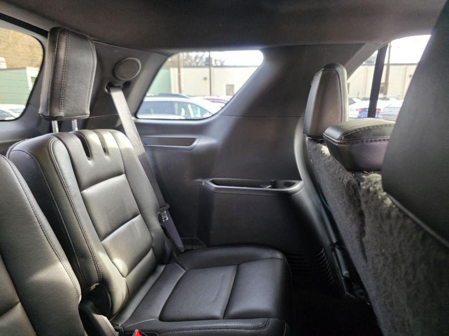 2014 BLACK FORD EXPLORER LIMITED (1FM5K8F8XEG) with an 3.5L engine, Automatic transmission, located at 117 North Cameron Street, Harrisburg, PA, 17101, (717) 963-8962, 40.267021, -76.875351 - Photo#11