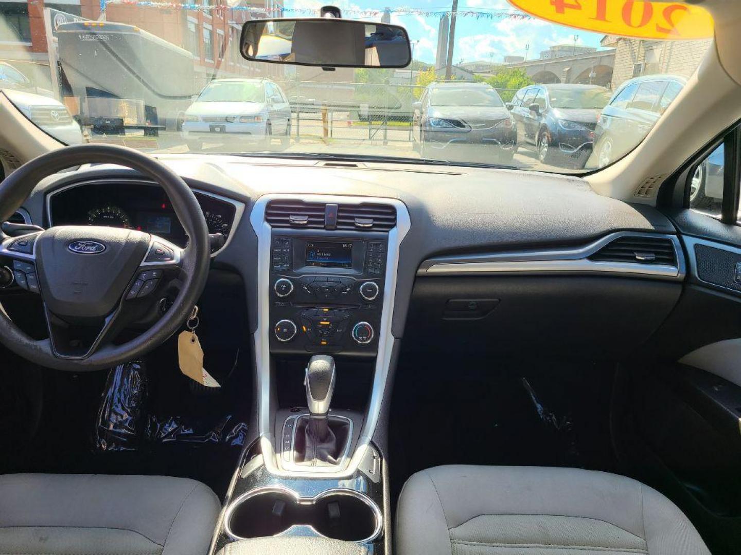 2014 SILVER FORD FUSION S (1FA6P0G7XE5) with an 2.5L engine, Automatic transmission, located at 7981 Paxton Street, Harrisburg, PA, 17111, (717) 561-2926, 40.261490, -76.749229 - WE FINANCE!!! Good Credit/ Bad Credit/ No Credit - ALL Trade-Ins Welcomed!!! ***Guaranteed Credit Approval*** APPLY ONLINE or CALL us TODAY ;) Please call us to discuss your cash and financing options. - Photo#9