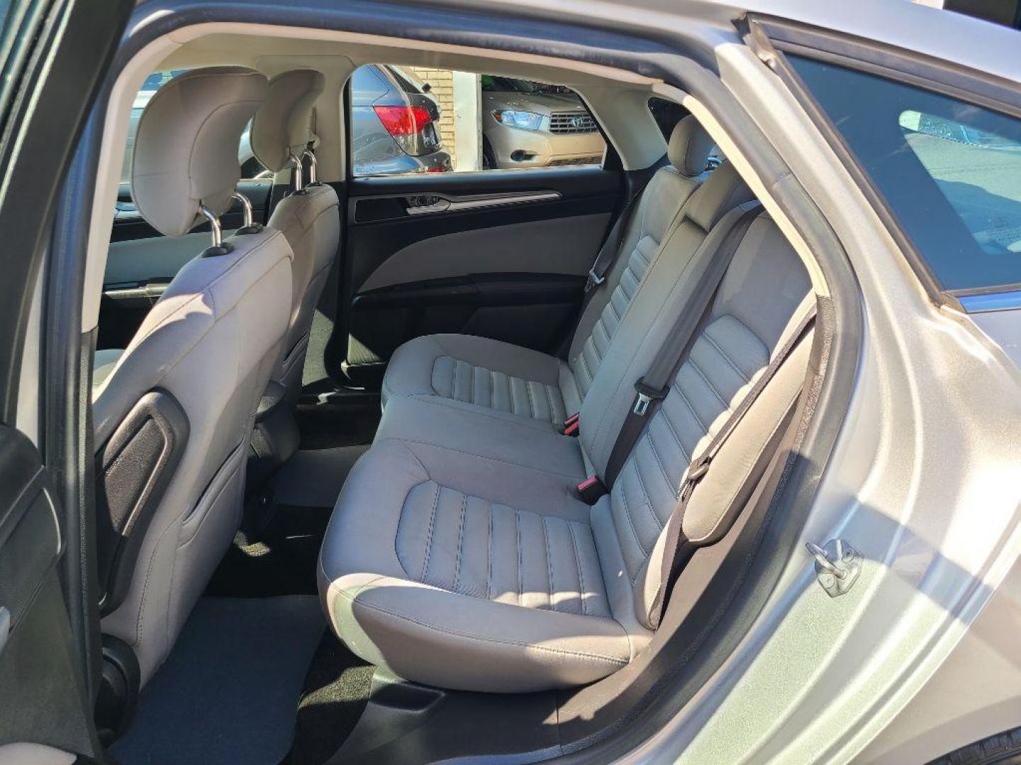 2014 SILVER FORD FUSION S (1FA6P0G7XE5) with an 2.5L engine, Automatic transmission, located at 7981 Paxton Street, Harrisburg, PA, 17111, (717) 561-2926, 40.261490, -76.749229 - WE FINANCE!!! Good Credit/ Bad Credit/ No Credit - ALL Trade-Ins Welcomed!!! ***Guaranteed Credit Approval*** APPLY ONLINE or CALL us TODAY ;) Please call us to discuss your cash and financing options. - Photo#11