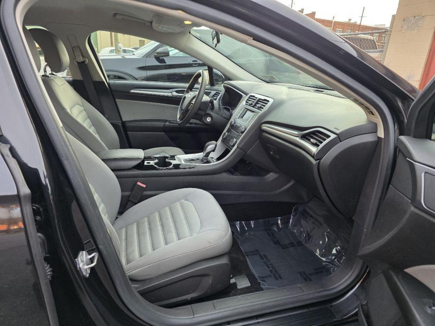 2014 BLACK FORD FUSION S (1FA6P0G74E5) with an 2.5L engine, Automatic transmission, located at 131 N Cameron st, Harrisburg, PA, 17101, (717) 561-2926, 40.267086, -76.875374 - Photo#8