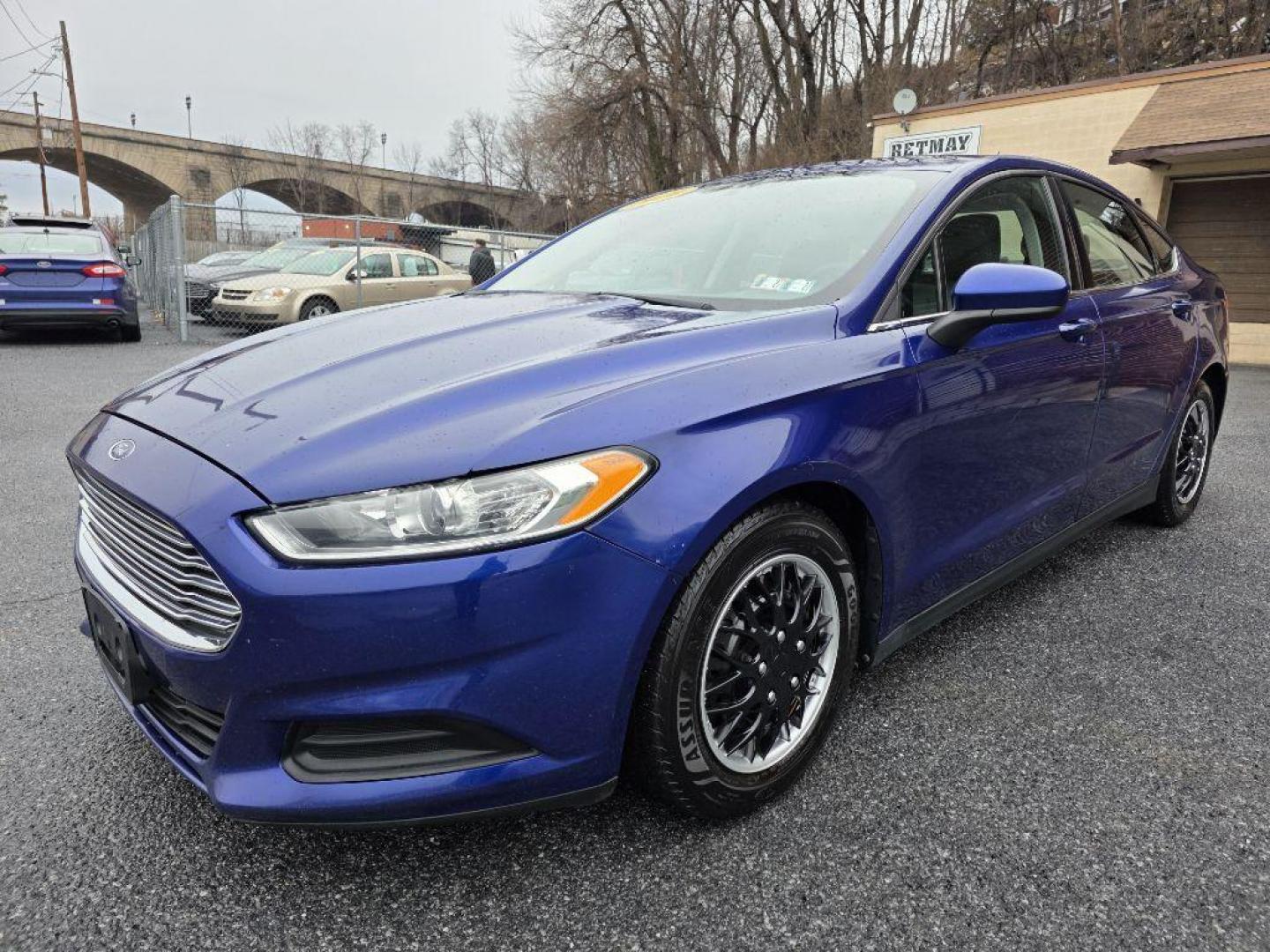 2014 BLUE FORD FUSION S (1FA6P0G75E5) with an 2.5L engine, Automatic transmission, located at 117 North Cameron Street, Harrisburg, PA, 17101, (717) 963-8962, 40.267021, -76.875351 - WE FINANCE!!! Good Credit/ Bad Credit/ No Credit - ALL Trade-Ins Welcomed!!! ***Guaranteed Credit Approval*** APPLY ONLINE or CALL us TODAY ;) Please call us to discuss your cash and financing options. - Photo#0