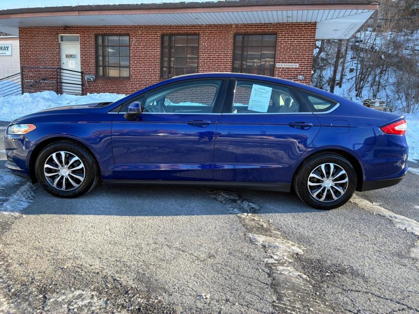2014 BLUE FORD FUSION S (1FA6P0G7XE5) with an 2.5L engine, Automatic transmission, located at 117 North Cameron Street, Harrisburg, PA, 17101, (717) 963-8962, 40.267021, -76.875351 - WE FINANCE!!! Good Credit/ Challenged Credit/ No Credit - ALL Trade-Ins Welcomed!!! APPLY ONLINE or CALL us TODAY ;) Please call us to discuss your cash and/or financing options. - Photo#1
