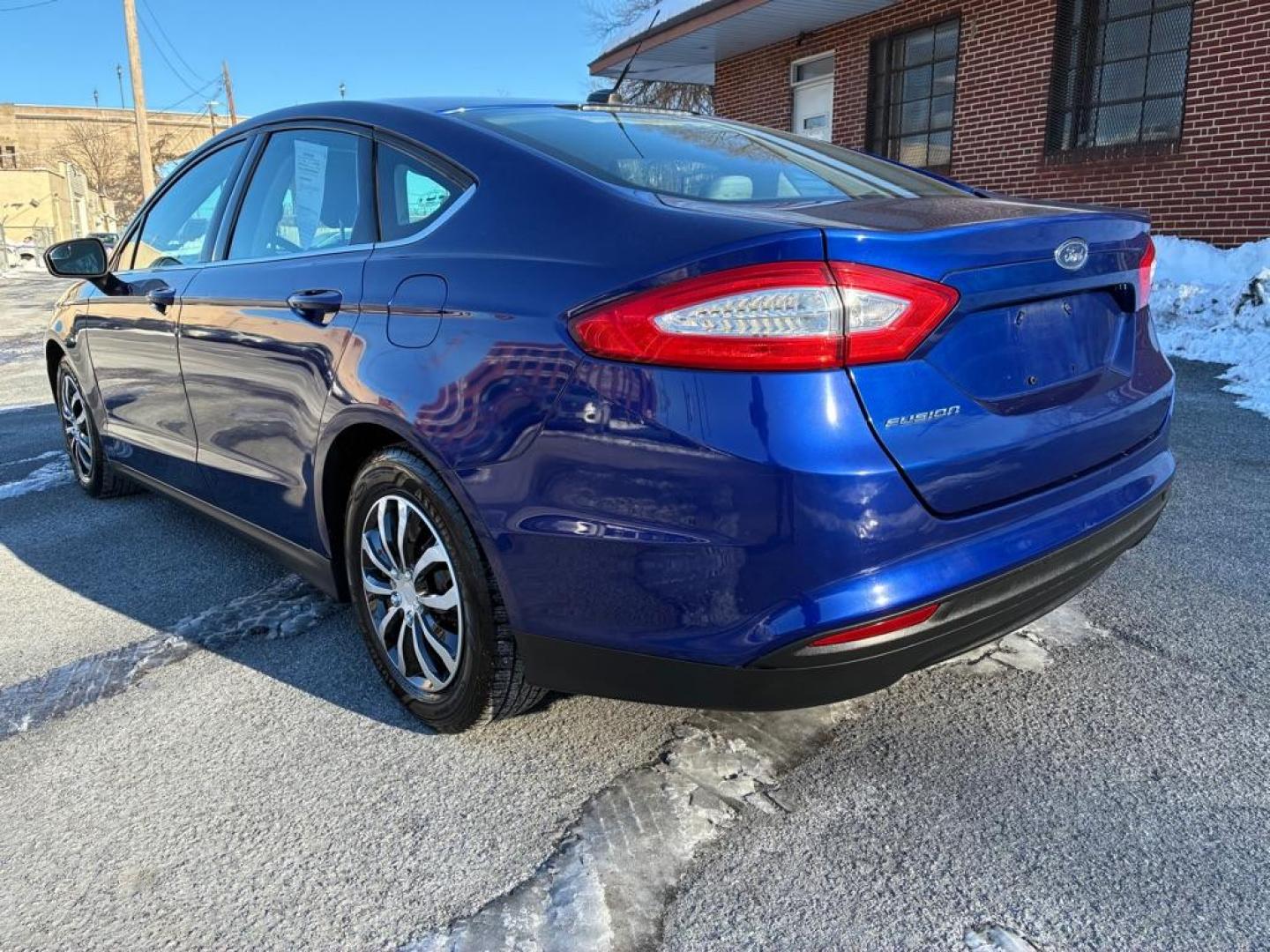 2014 BLUE FORD FUSION S (1FA6P0G7XE5) with an 2.5L engine, Automatic transmission, located at 117 North Cameron Street, Harrisburg, PA, 17101, (717) 963-8962, 40.267021, -76.875351 - WE FINANCE!!! Good Credit/ Challenged Credit/ No Credit - ALL Trade-Ins Welcomed!!! APPLY ONLINE or CALL us TODAY ;) Please call us to discuss your cash and/or financing options. - Photo#2