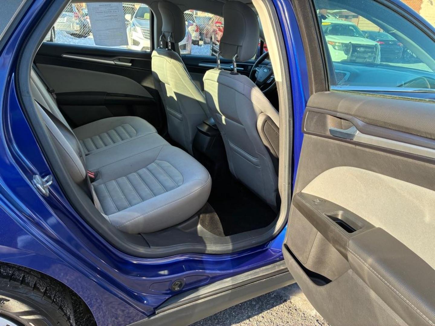 2014 BLUE FORD FUSION S (1FA6P0G7XE5) with an 2.5L engine, Automatic transmission, located at 117 North Cameron Street, Harrisburg, PA, 17101, (717) 963-8962, 40.267021, -76.875351 - WE FINANCE!!! Good Credit/ Challenged Credit/ No Credit - ALL Trade-Ins Welcomed!!! APPLY ONLINE or CALL us TODAY ;) Please call us to discuss your cash and/or financing options. - Photo#9