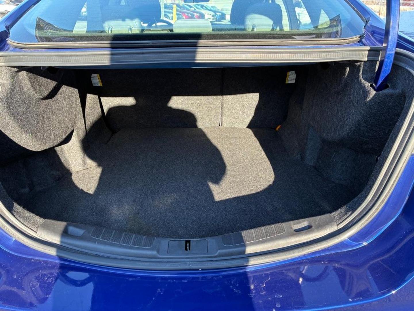 2014 BLUE FORD FUSION S (1FA6P0G7XE5) with an 2.5L engine, Automatic transmission, located at 117 North Cameron Street, Harrisburg, PA, 17101, (717) 963-8962, 40.267021, -76.875351 - WE FINANCE!!! Good Credit/ Challenged Credit/ No Credit - ALL Trade-Ins Welcomed!!! APPLY ONLINE or CALL us TODAY ;) Please call us to discuss your cash and/or financing options. - Photo#10