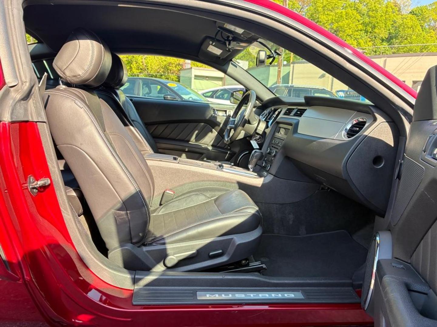 2014 RED FORD MUSTANG (1ZVBP8AM0E5) with an 3.7L engine, Automatic transmission, located at 117 North Cameron Street, Harrisburg, PA, 17101, (717) 963-8962, 40.267021, -76.875351 - WE FINANCE!!! MOST vehicles are available for financing. Good Credit/ Challenged Credit/ No Credit - ALL Trade-Ins Welcomed!!! APPLY ONLINE or CALL us TODAY Please call us to discuss your cash and/or financing options. Thanks for checking our inventory! We're here to help. - Photo#8