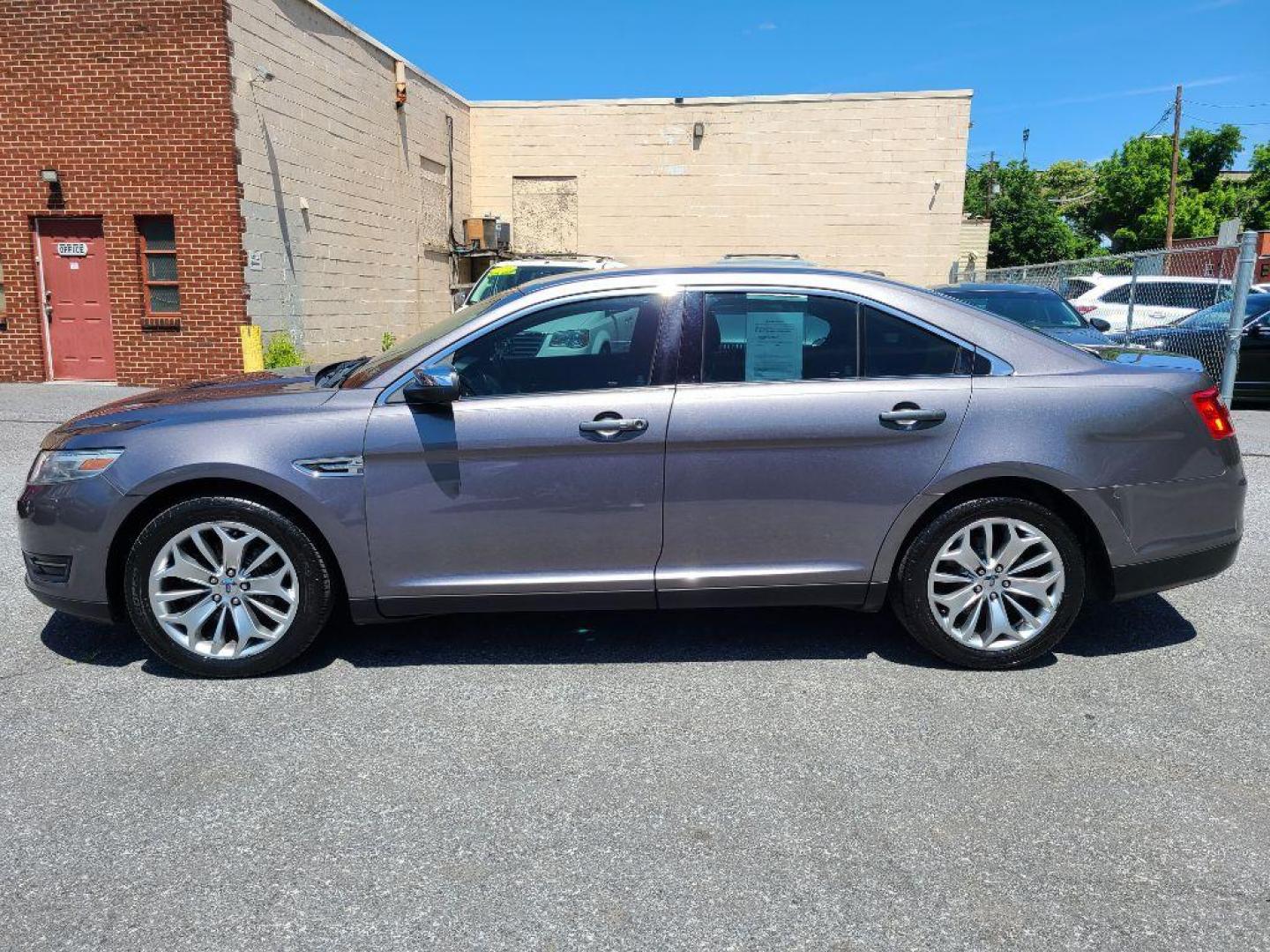 2014 GRAY FORD TAURUS LIMITED (1FAHP2F8XEG) with an 3.5L engine, Automatic transmission, located at 117 North Cameron Street, Harrisburg, PA, 17101, (717) 963-8962, 40.267021, -76.875351 - WE FINANCE!!! Good Credit/ Bad Credit/ No Credit - ALL Trade-Ins Welcomed!!! ***Guaranteed Credit Approval*** APPLY ONLINE or CALL us TODAY ;) Internet Prices and Marketplace Prices are SPECIAL discounted ***CASH DEALS*** Retail Prices are higher. Please call us to discuss your cash and finan - Photo#1
