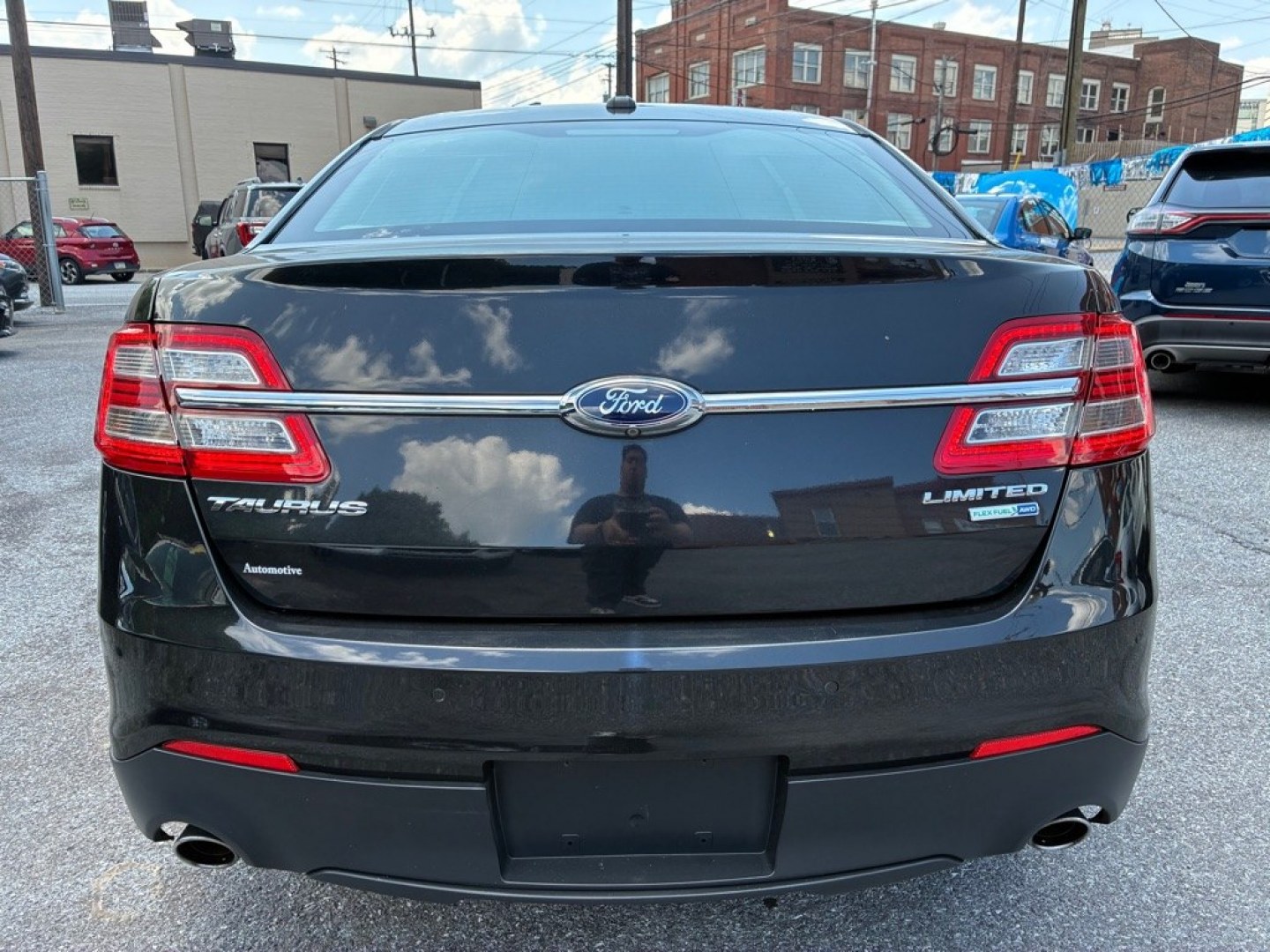 2014 BLACK FORD TAURUS LIMITED (1FAHP2J80EG) with an 3.5L engine, Automatic transmission, located at 117 North Cameron Street, Harrisburg, PA, 17101, (717) 963-8962, 40.267021, -76.875351 - WE FINANCE!!! MOST vehicles are available for financing. Good Credit/ Challenged Credit/ No Credit - ALL Trade-Ins Welcomed!!! APPLY ONLINE or CALL us TODAY Please call us to discuss your cash and/or financing options. Thanks for checking our inventory! We're here to help.- Photo#3