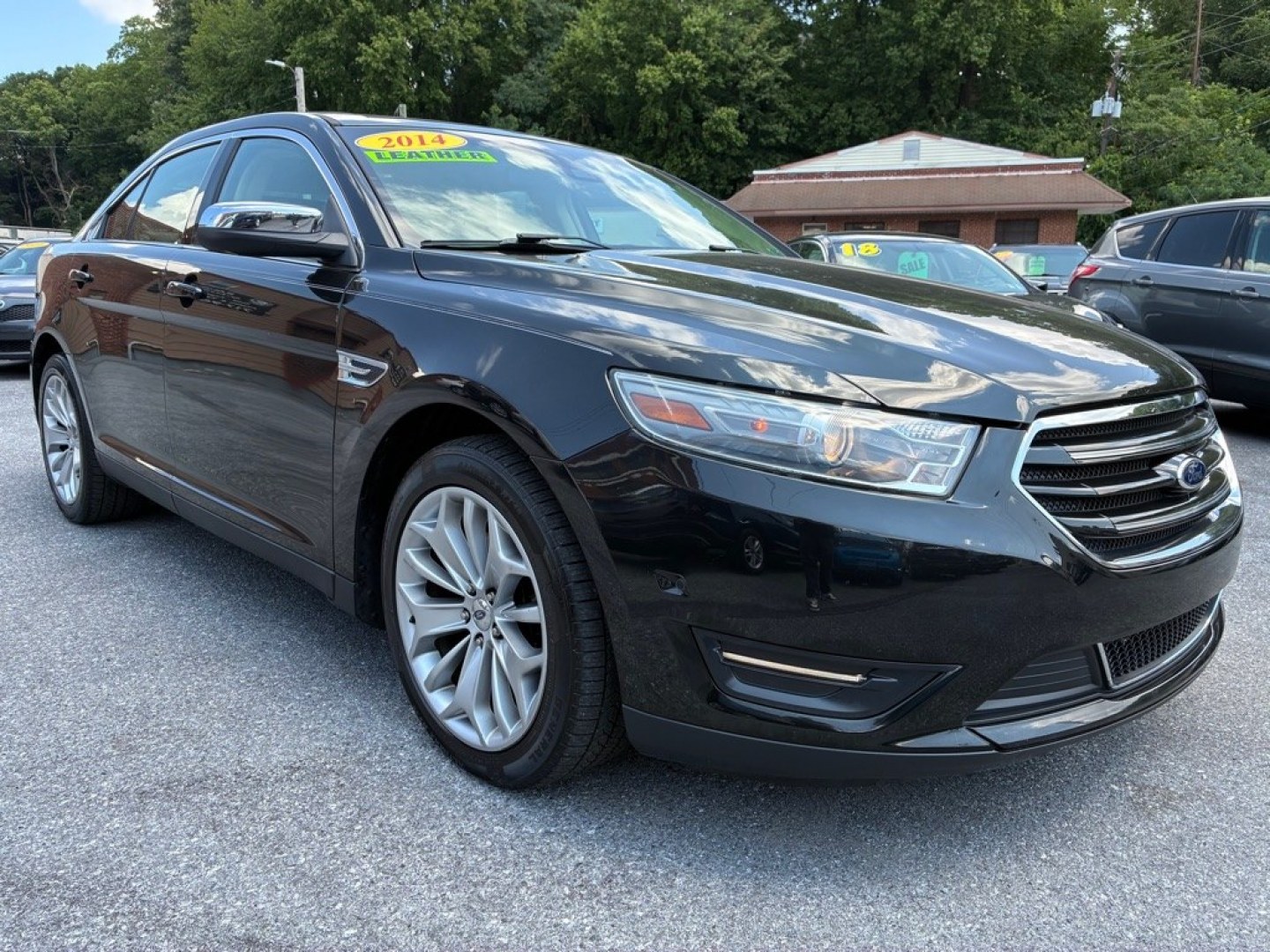 2014 BLACK FORD TAURUS LIMITED (1FAHP2J80EG) with an 3.5L engine, Automatic transmission, located at 117 North Cameron Street, Harrisburg, PA, 17101, (717) 963-8962, 40.267021, -76.875351 - WE FINANCE!!! MOST vehicles are available for financing. Good Credit/ Challenged Credit/ No Credit - ALL Trade-Ins Welcomed!!! APPLY ONLINE or CALL us TODAY Please call us to discuss your cash and/or financing options. Thanks for checking our inventory! We're here to help.- Photo#6