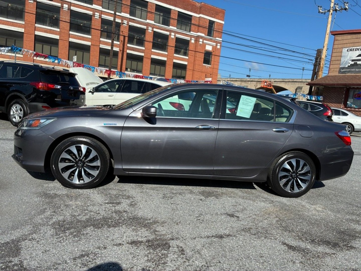 2014 GREY HONDA ACCORD HYBRID (1HGCR6F35EA) with an 2.0L engine, Continuously Variable transmission, located at 117 North Cameron Street, Harrisburg, PA, 17101, (717) 963-8962, 40.267021, -76.875351 - WE FINANCE!!! MOST vehicles are available for financing. Good Credit/ Challenged Credit/ No Credit - ALL Trade-Ins Welcomed!!! APPLY ONLINE or CALL us TODAY Please call us to discuss your cash and/or financing options. Thanks for checking our inventory! We're here to help.- Photo#1