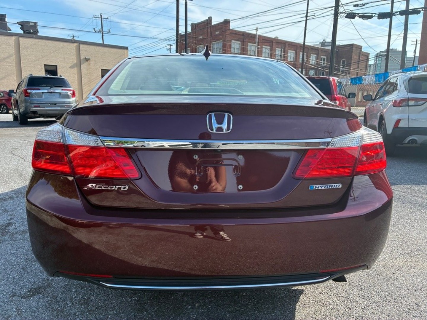 2014 RED HONDA ACCORD HYBRID EXL (1HGCR6F59EA) with an 2.0L engine, Continuously Variable transmission, located at 117 North Cameron Street, Harrisburg, PA, 17101, (717) 963-8962, 40.267021, -76.875351 - WE FINANCE!!! MOST vehicles are available for financing. Good Credit/ Challenged Credit/ No Credit - ALL Trade-Ins Welcomed!!! APPLY ONLINE or CALL us TODAY Please call us to discuss your cash and/or financing options. Thanks for checking our inventory! We're here to help.- Photo#3