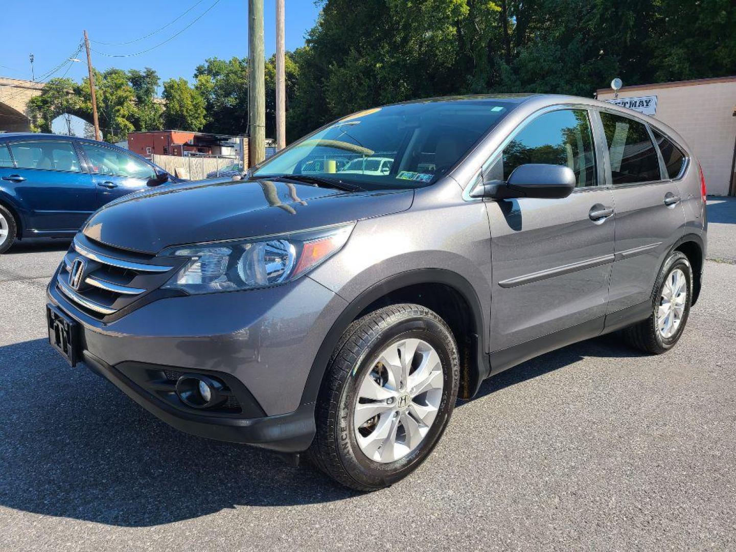 2014 GRAY HONDA CR-V EX (2HKRM4H59EH) with an 2.4L engine, Automatic transmission, located at 7981 Paxton Street, Harrisburg, PA, 17111, (717) 561-2926, 40.261490, -76.749229 - WE FINANCE!!! Good Credit/ Bad Credit/ No Credit - ALL Trade-Ins Welcomed!!! ***Guaranteed Credit Approval*** APPLY ONLINE or CALL us TODAY ;) Please call us to discuss your cash and financing options. - Photo#0