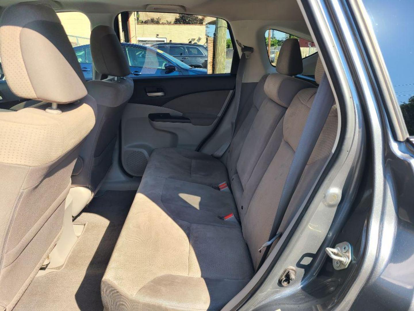2014 GRAY HONDA CR-V EX (2HKRM4H59EH) with an 2.4L engine, Automatic transmission, located at 7981 Paxton Street, Harrisburg, PA, 17111, (717) 561-2926, 40.261490, -76.749229 - WE FINANCE!!! Good Credit/ Bad Credit/ No Credit - ALL Trade-Ins Welcomed!!! ***Guaranteed Credit Approval*** APPLY ONLINE or CALL us TODAY ;) Please call us to discuss your cash and financing options. - Photo#13