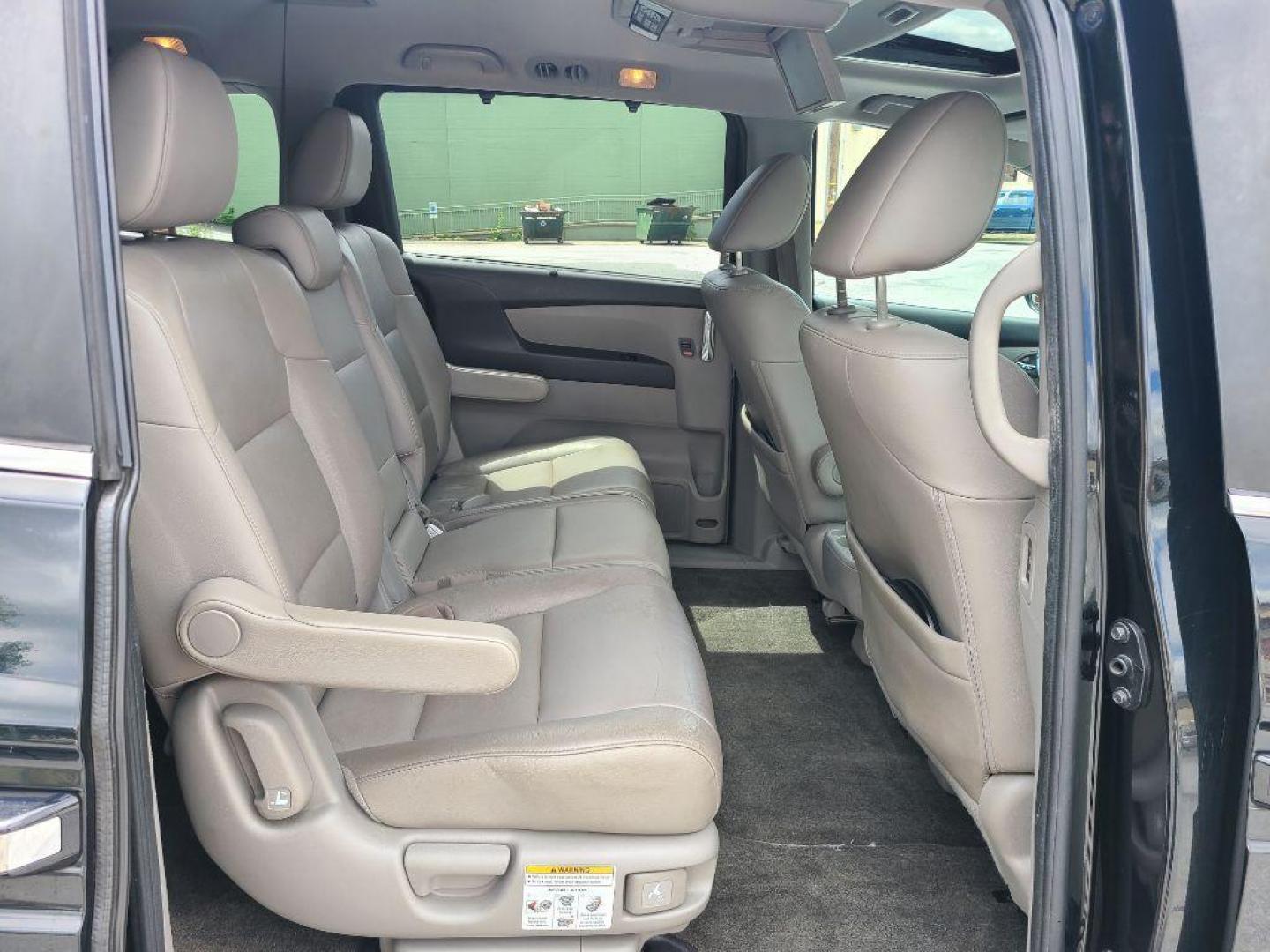 2014 BLACK HONDA ODYSSEY EXL (5FNRL5H65EB) with an 3.5L engine, Automatic transmission, located at 117 North Cameron Street, Harrisburg, PA, 17101, (717) 963-8962, 40.267021, -76.875351 - WE FINANCE!!! Good Credit/ Bad Credit/ No Credit - ALL Trade-Ins Welcomed!!! ***Guaranteed Credit Approval*** APPLY ONLINE or CALL us TODAY ;) Internet Prices and Marketplace Prices are SPECIAL discounted ***CASH DEALS*** Retail Prices are higher. Please call us to discuss your cash and finan - Photo#12