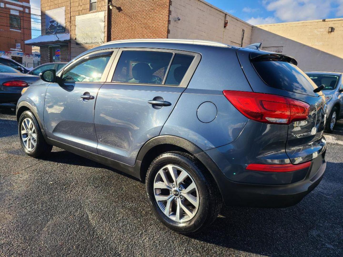 2014 BLUE KIA SPORTAGE BASE (KNDPB3AC8E7) with an 2.4L engine, Automatic transmission, located at 7981 Paxton Street, Harrisburg, PA, 17111, (717) 561-2926, 40.261490, -76.749229 - WE FINANCE!!! Good Credit/ Bad Credit/ No Credit - ALL Trade-Ins Welcomed!!! ***Guaranteed Credit Approval*** APPLY ONLINE or CALL us TODAY ;) Internet Prices and Marketplace Prices are SPECIAL discounted ***CASH DEALS*** Retail Prices are higher. Please call us to discuss your cash and finan - Photo#2