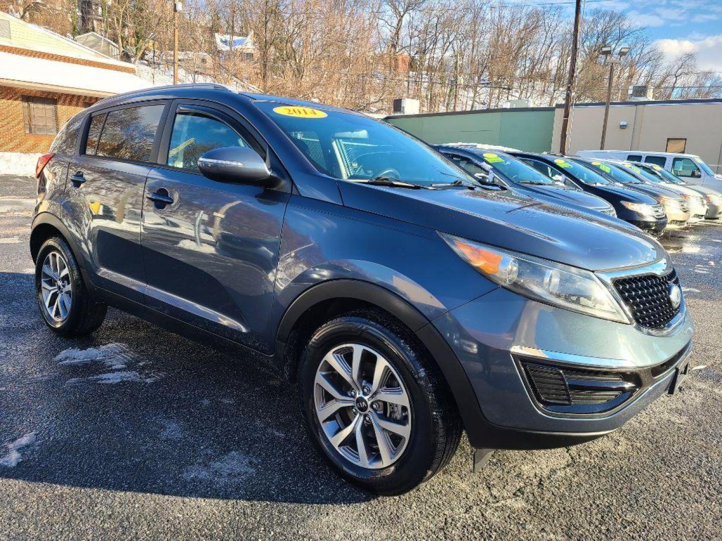 2014 BLUE KIA SPORTAGE BASE (KNDPB3AC8E7) with an 2.4L engine, Automatic transmission, located at 7981 Paxton Street, Harrisburg, PA, 17111, (717) 561-2926, 40.261490, -76.749229 - WE FINANCE!!! Good Credit/ Bad Credit/ No Credit - ALL Trade-Ins Welcomed!!! ***Guaranteed Credit Approval*** APPLY ONLINE or CALL us TODAY ;) Internet Prices and Marketplace Prices are SPECIAL discounted ***CASH DEALS*** Retail Prices are higher. Please call us to discuss your cash and finan - Photo#6