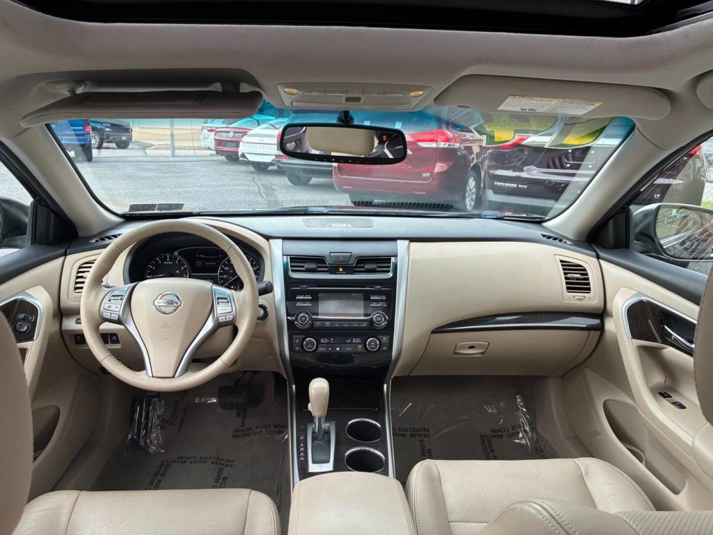 2014 GREY NISSAN ALTIMA 2.5 (1N4AL3AP8EC) with an 2.5L engine, Continuously Variable transmission, located at 117 North Cameron Street, Harrisburg, PA, 17101, (717) 963-8962, 40.267021, -76.875351 - Photo#12