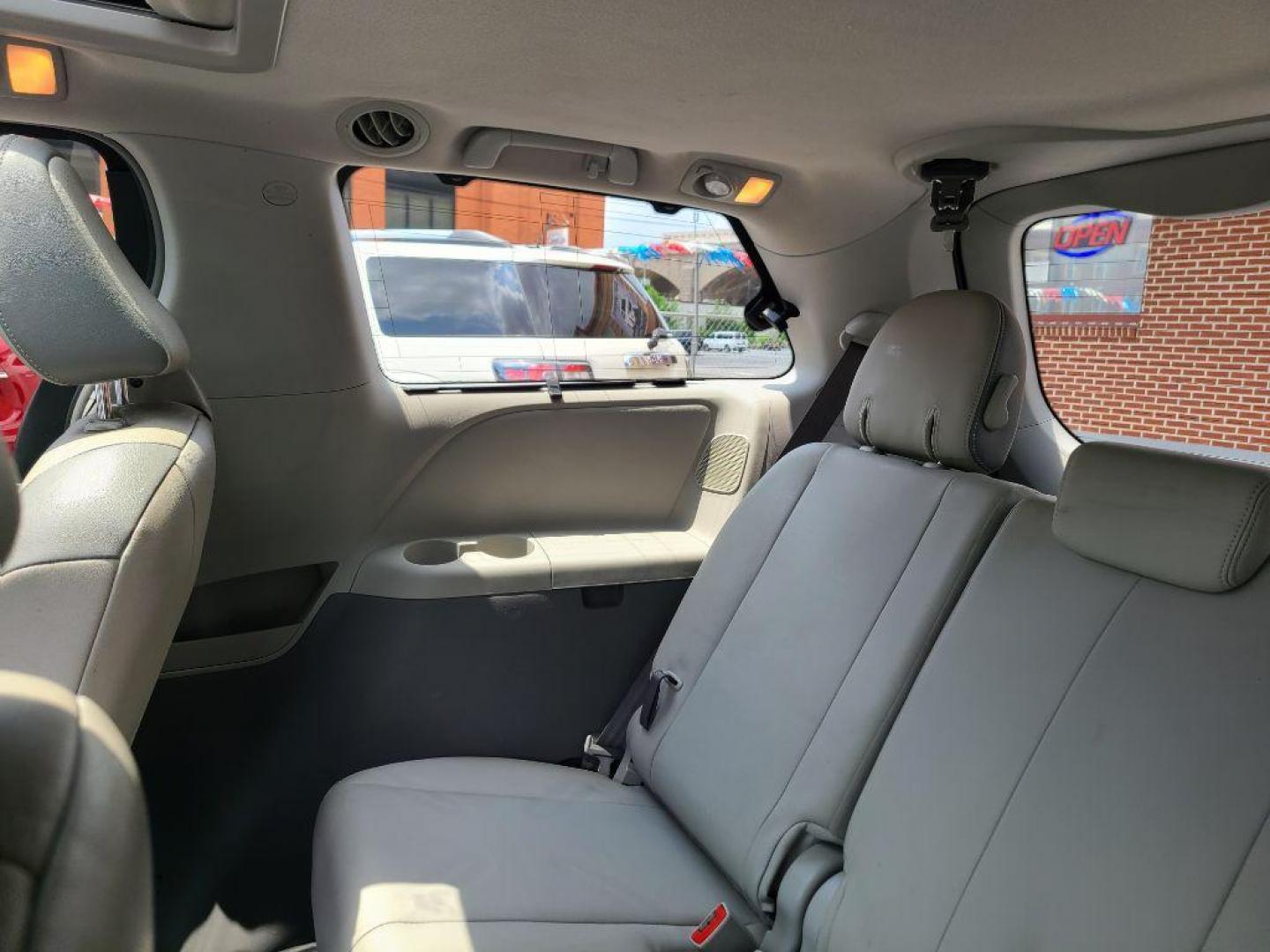2014 SILVER TOYOTA SIENNA limited (5TDDK3DC7ES) with an 3.5L engine, Automatic transmission, located at 7981 Paxton Street, Harrisburg, PA, 17111, (717) 561-2926, 40.261490, -76.749229 - Photo#14