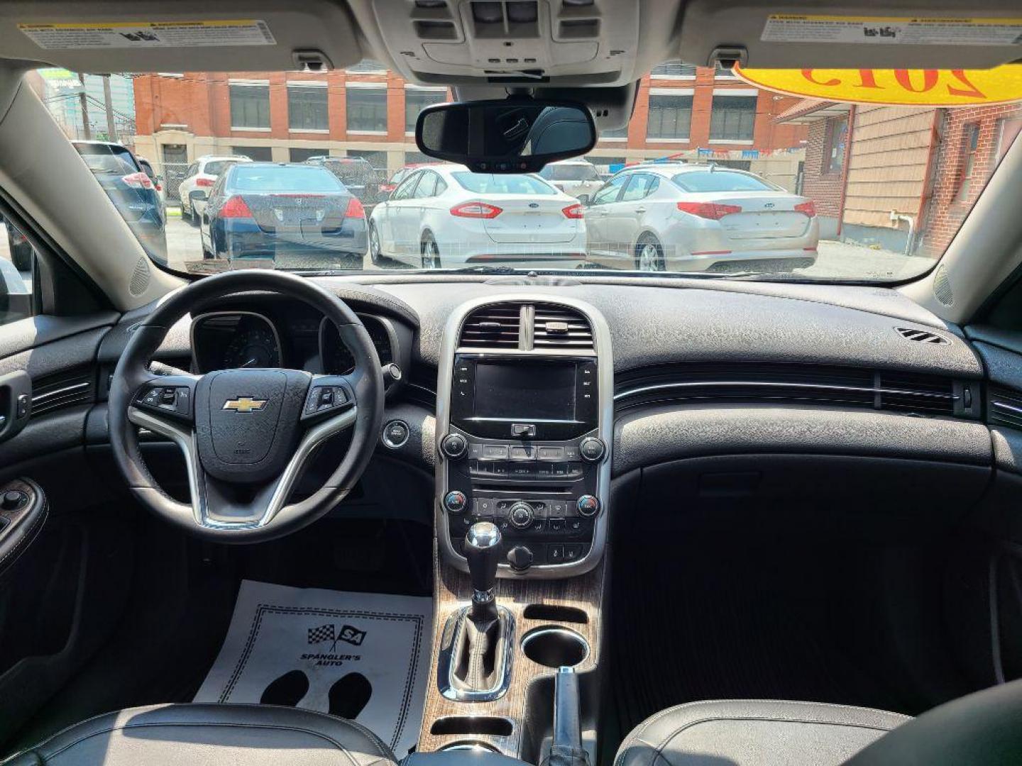 2015 SILVER CHEVROLET MALIBU LTZ (1G11G5SX7FF) with an 2.0L engine, Automatic transmission, located at 117 North Cameron Street, Harrisburg, PA, 17101, (717) 963-8962, 40.267021, -76.875351 - WE FINANCE!!! Good Credit/ Bad Credit/ No Credit - ALL Trade-Ins Welcomed!!! ***Guaranteed Credit Approval*** APPLY ONLINE or CALL us TODAY ;) Internet Prices and Marketplace Prices are SPECIAL discounted ***CASH DEALS*** Retail Prices are higher. Please call us to discuss your cash and finan - Photo#10