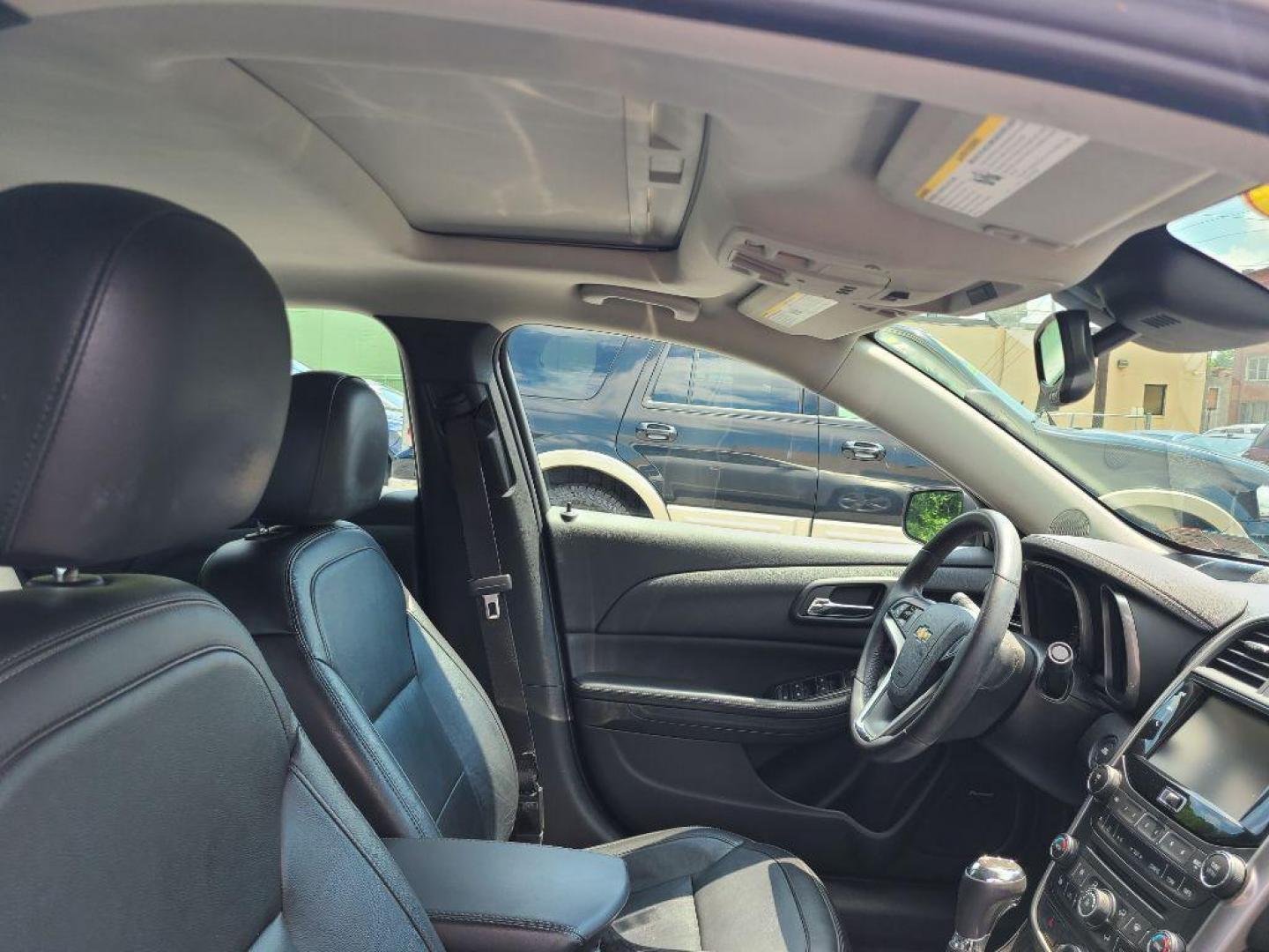 2015 SILVER CHEVROLET MALIBU LTZ (1G11G5SX7FF) with an 2.0L engine, Automatic transmission, located at 117 North Cameron Street, Harrisburg, PA, 17101, (717) 963-8962, 40.267021, -76.875351 - WE FINANCE!!! Good Credit/ Bad Credit/ No Credit - ALL Trade-Ins Welcomed!!! ***Guaranteed Credit Approval*** APPLY ONLINE or CALL us TODAY ;) Internet Prices and Marketplace Prices are SPECIAL discounted ***CASH DEALS*** Retail Prices are higher. Please call us to discuss your cash and finan - Photo#13